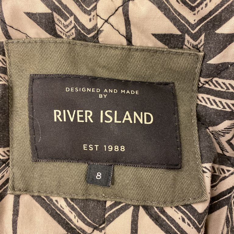 River Island