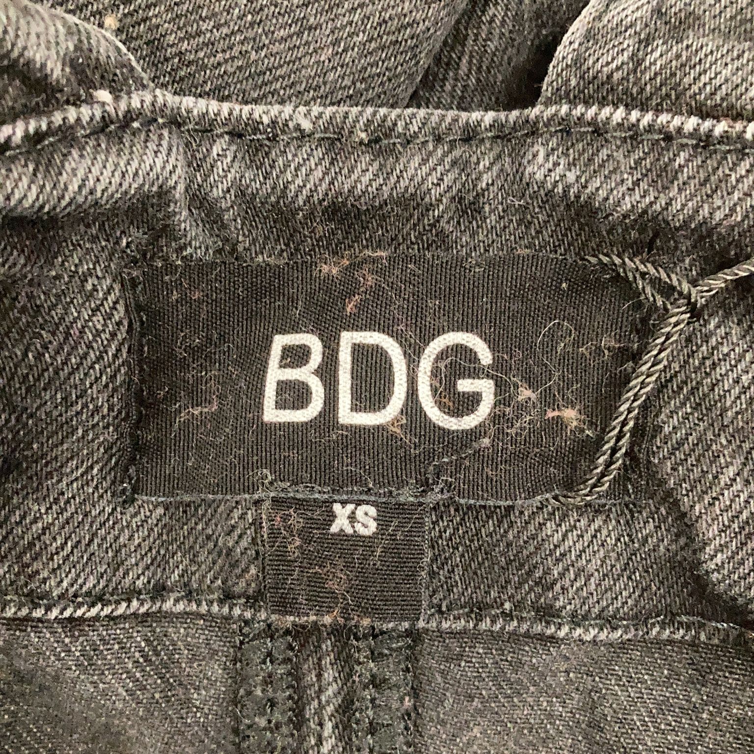 BDG.