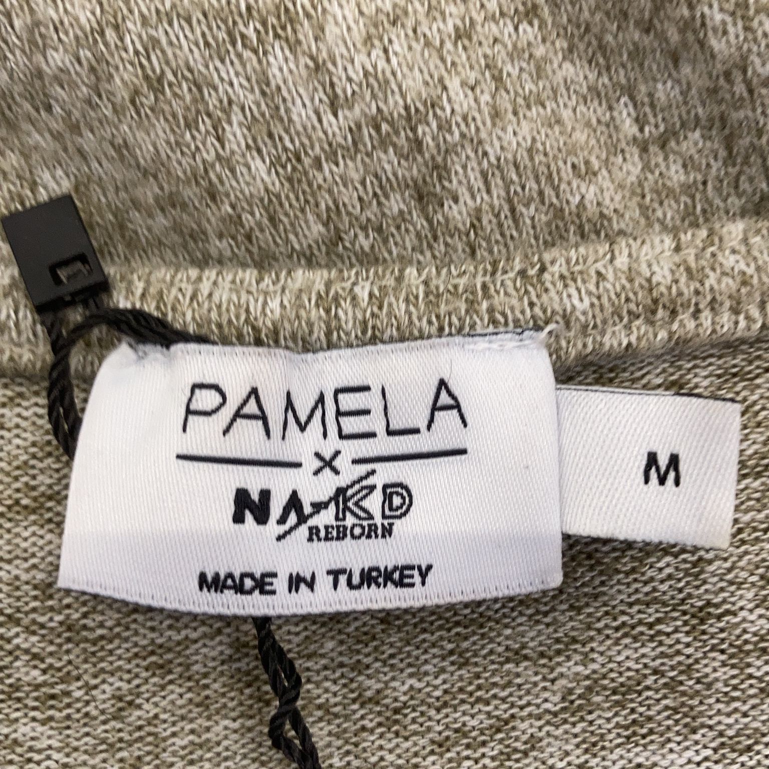 Pamela x NA-KD