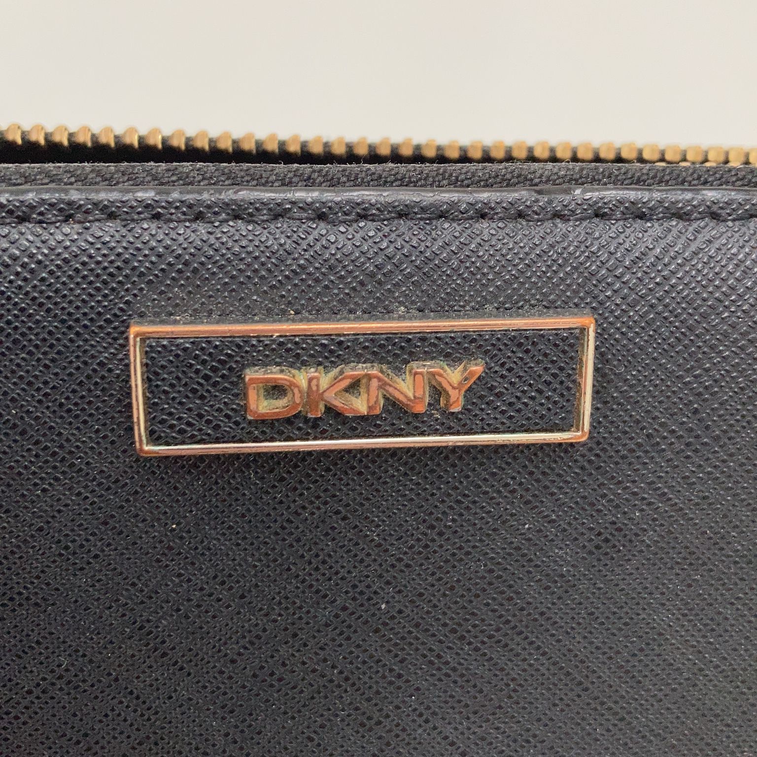 DKNY