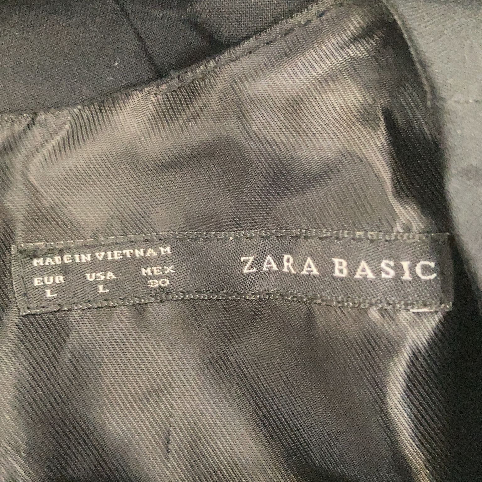 Zara Basic