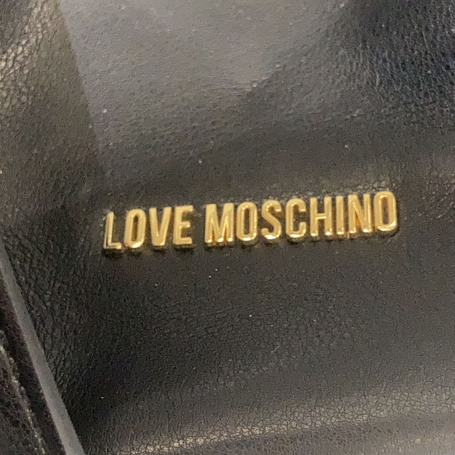 Love Moschino