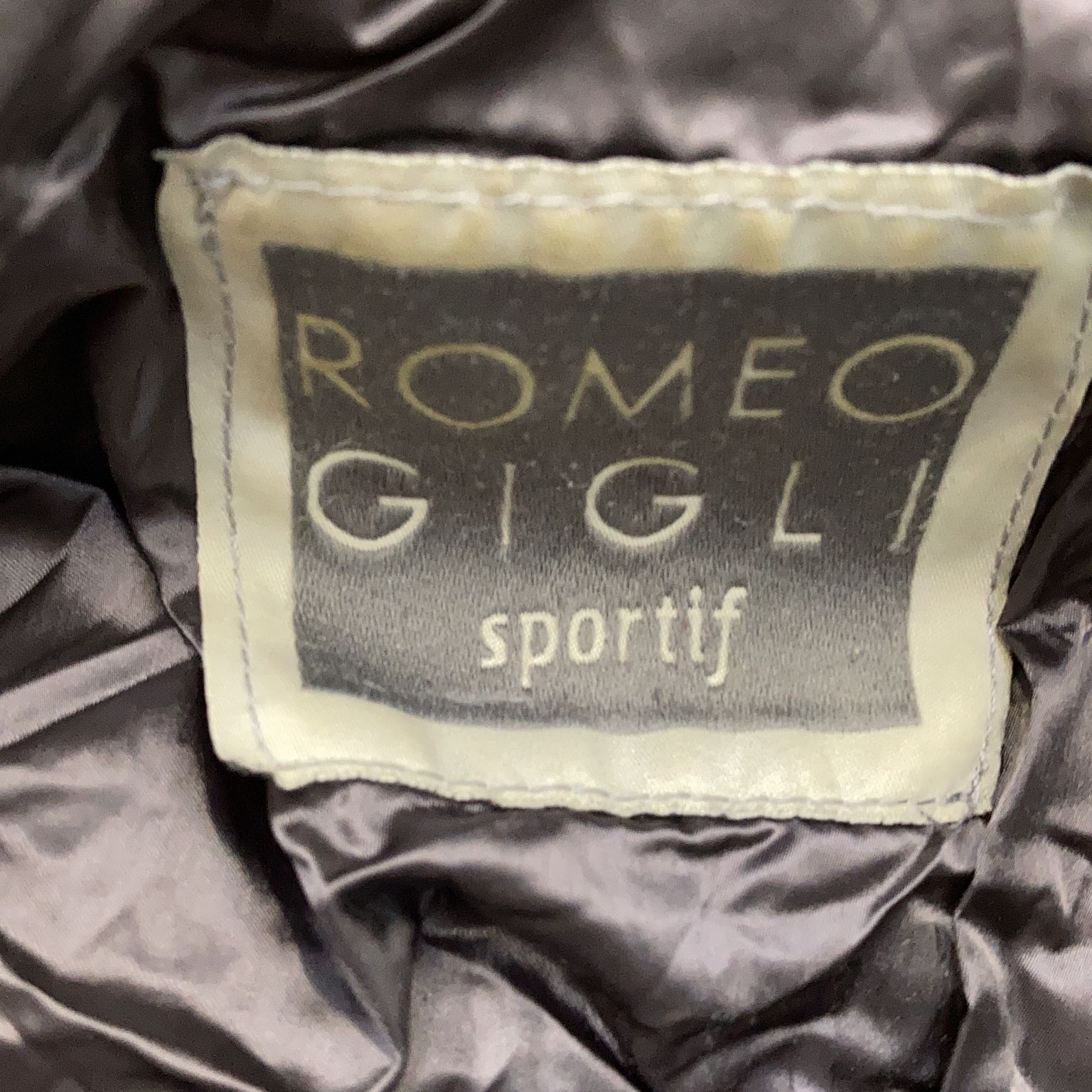 Romeo Gigli