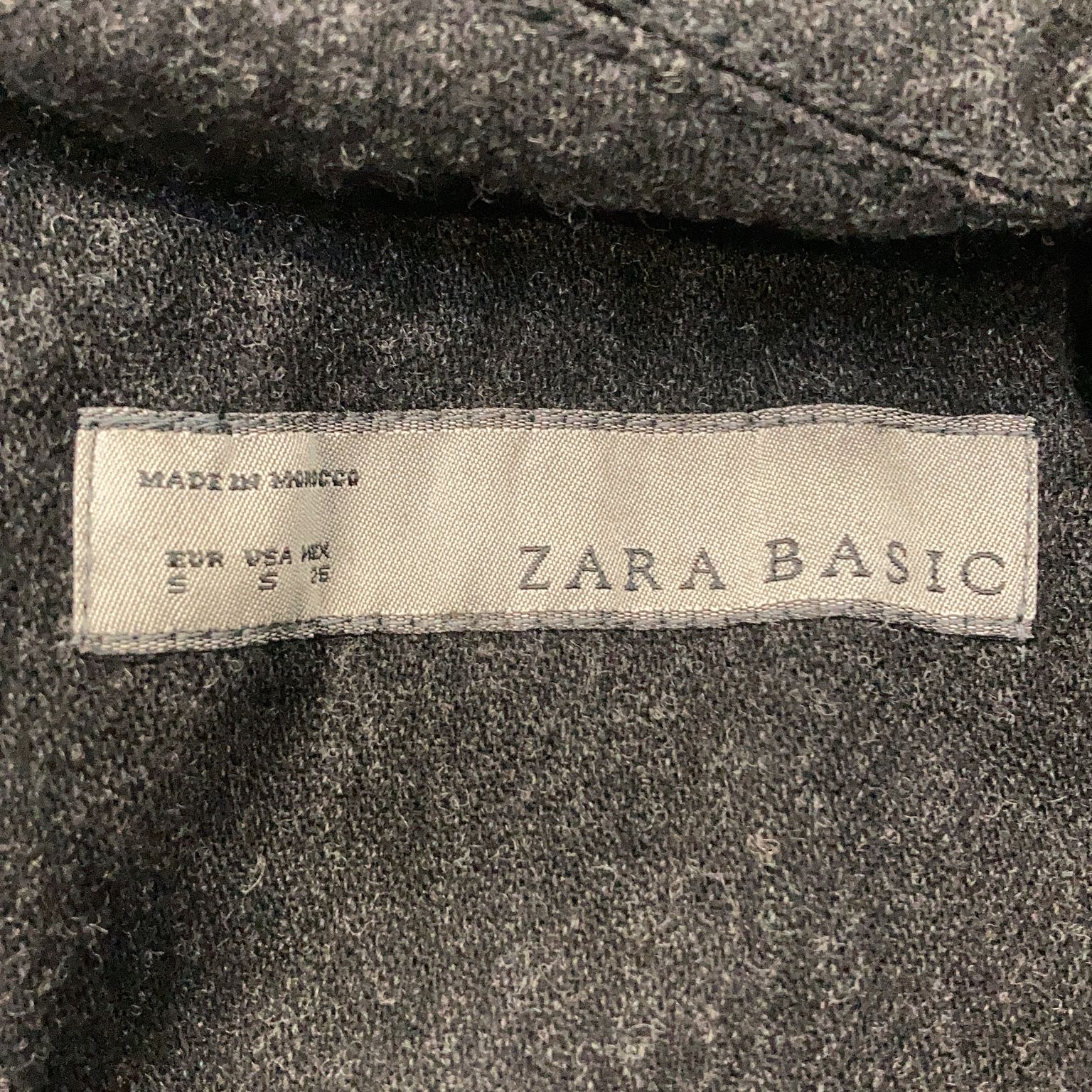 Zara Basic