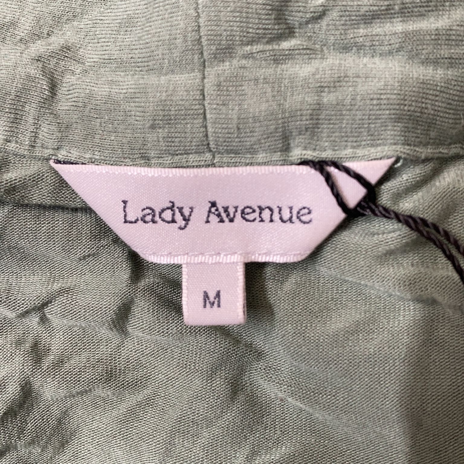 Lady Avenue