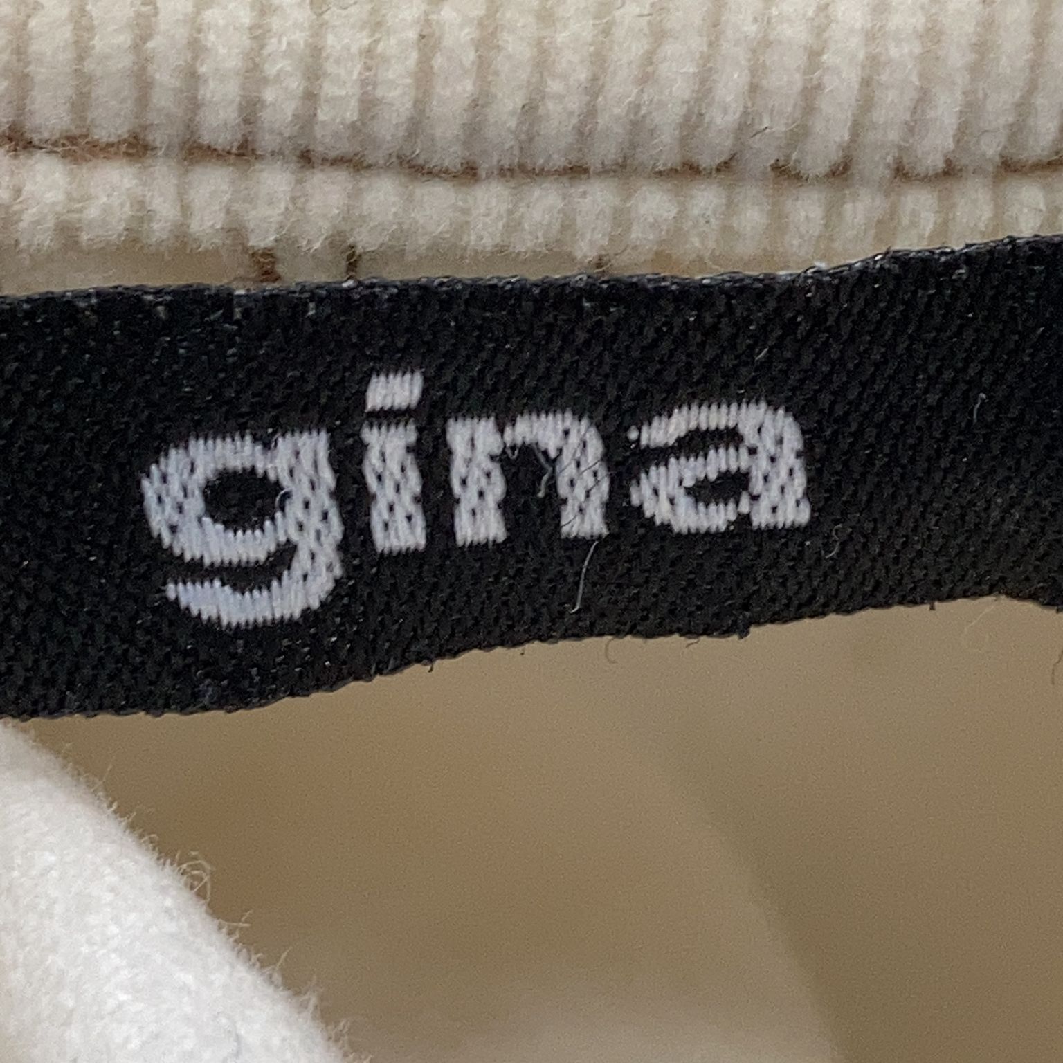 Gina Tricot