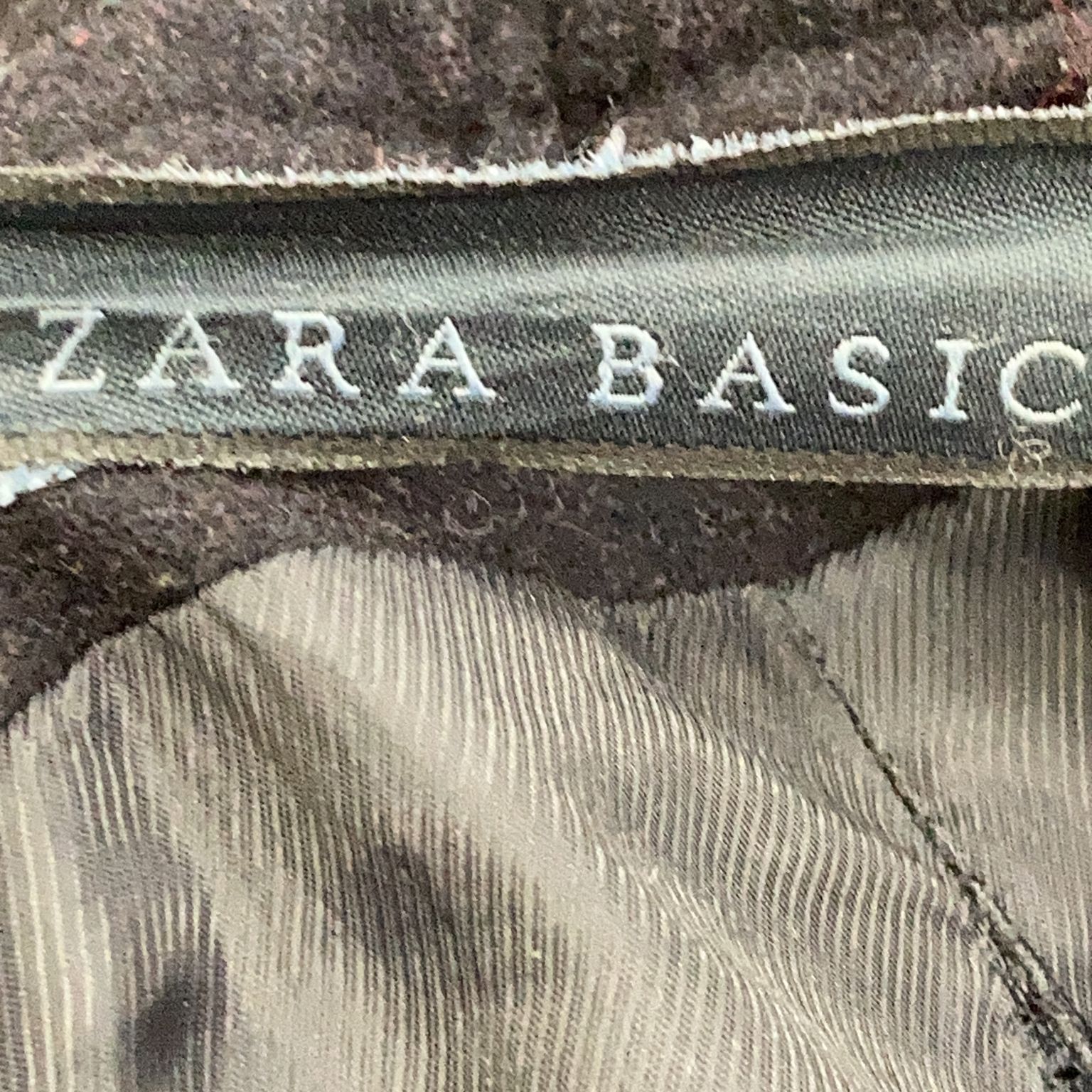 Zara Basic