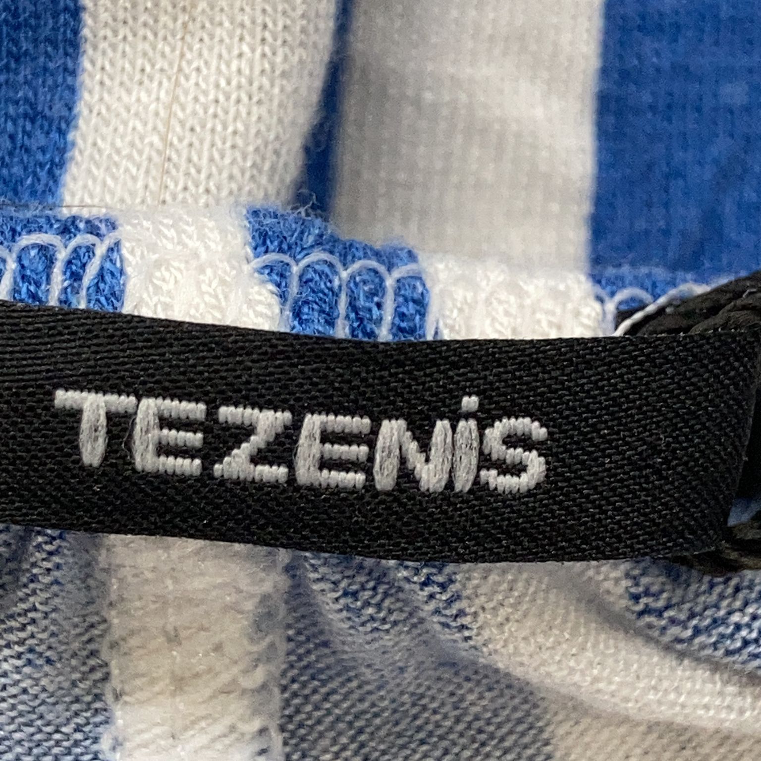 Tezenis