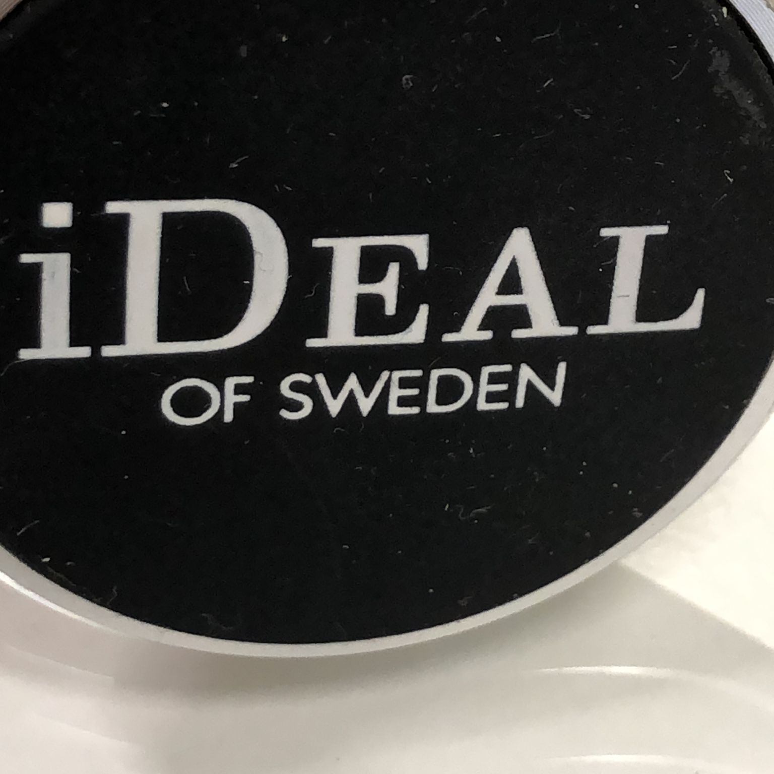 iDeal of Sweden