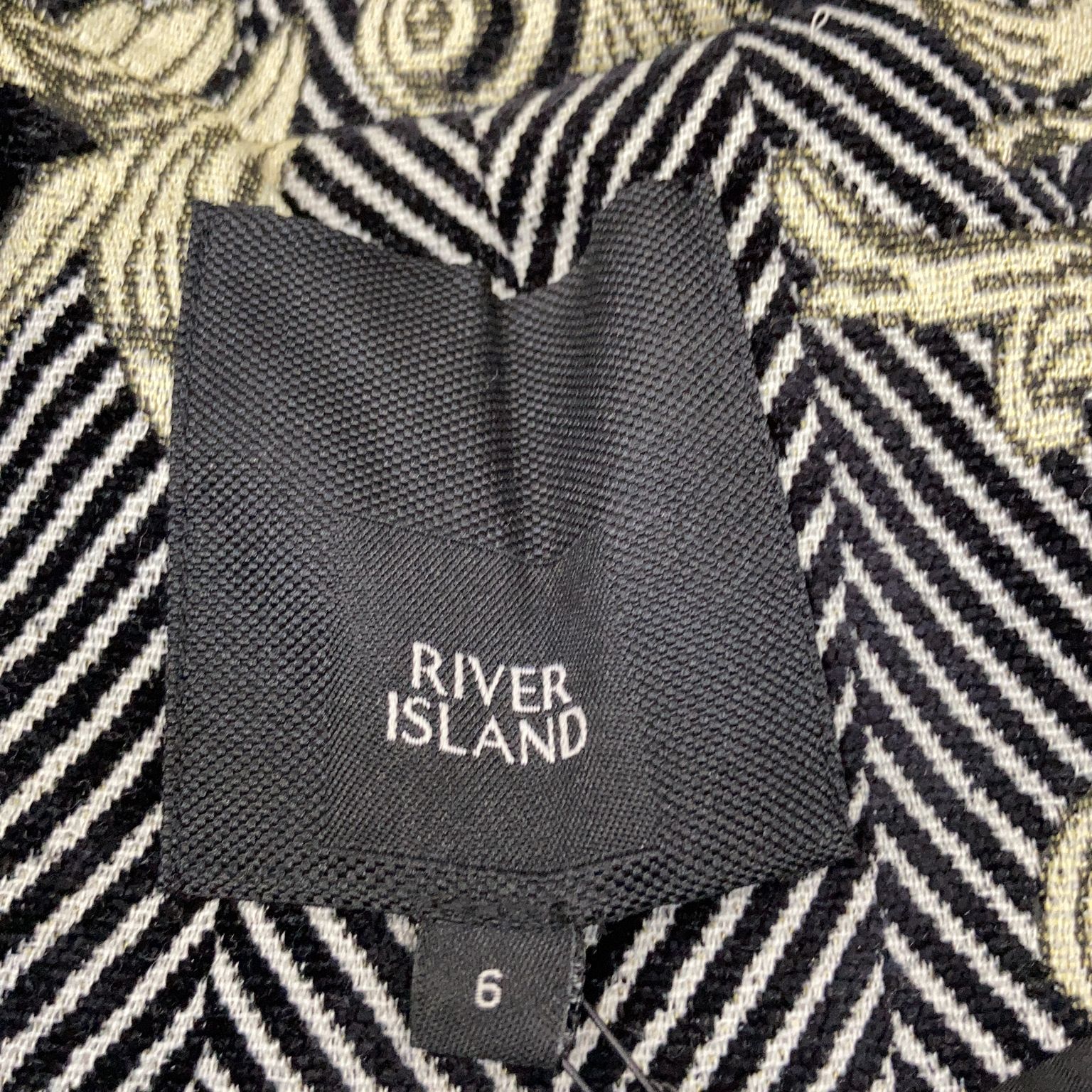 River Island