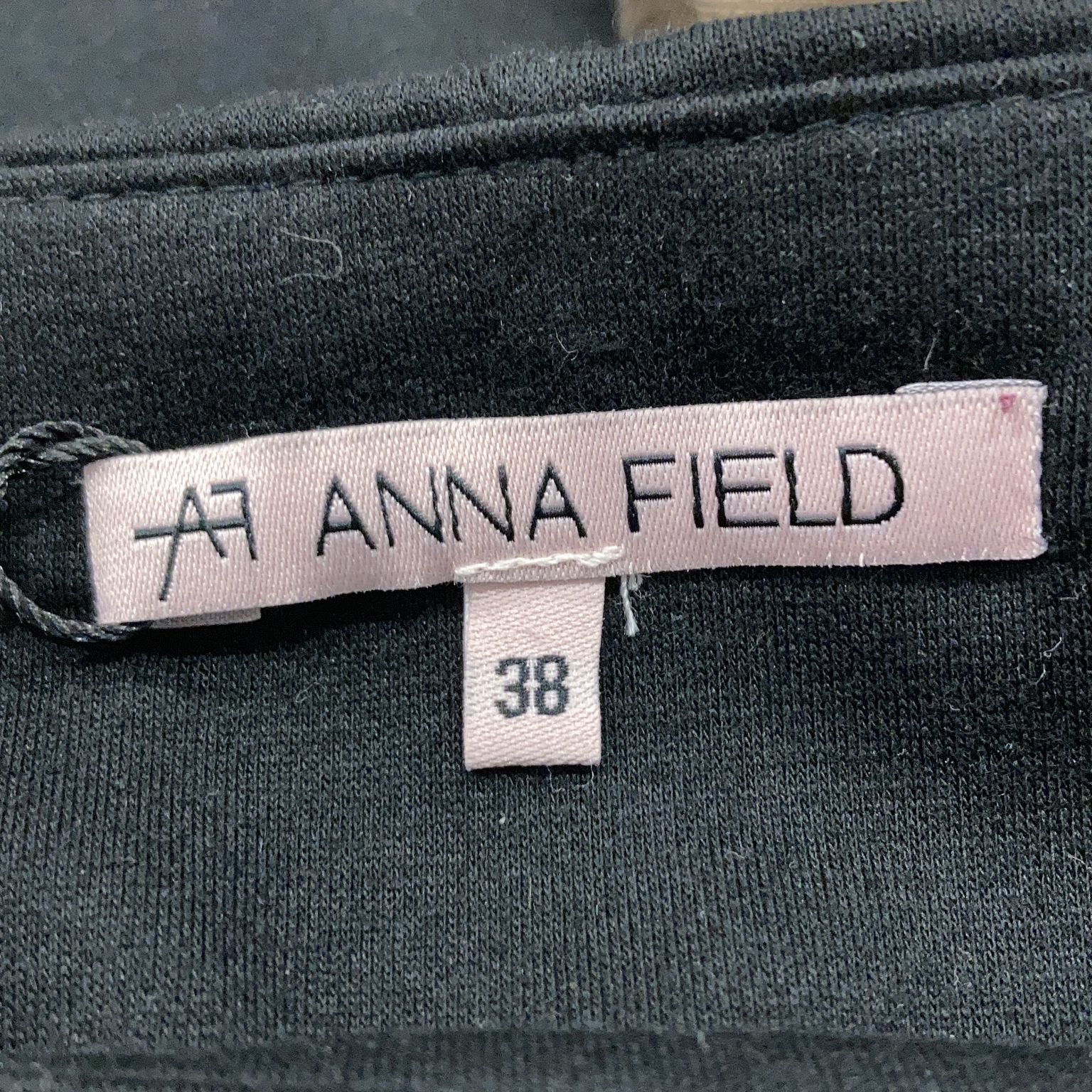 Anna Field