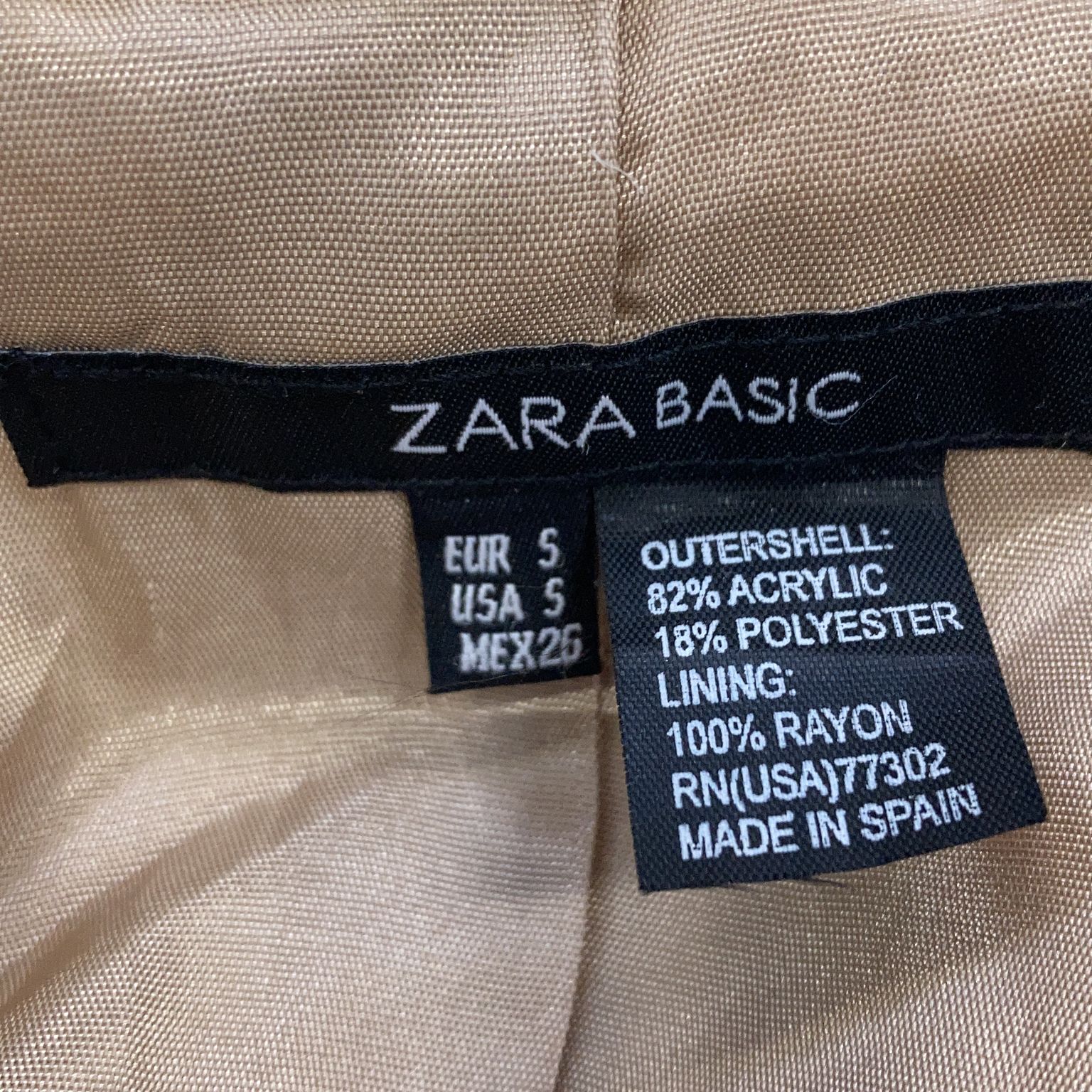 Zara Basic