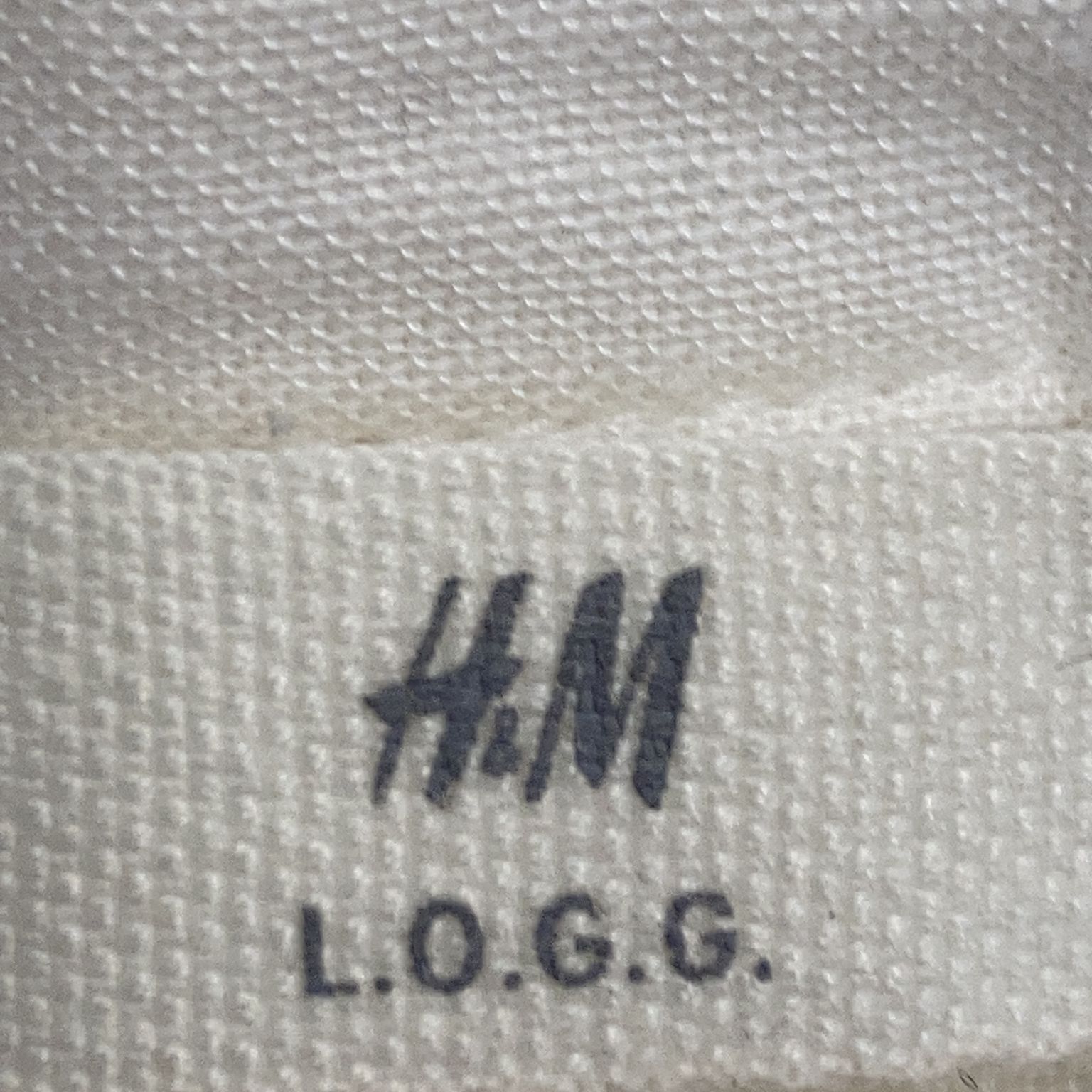 L.O.G.G by HM