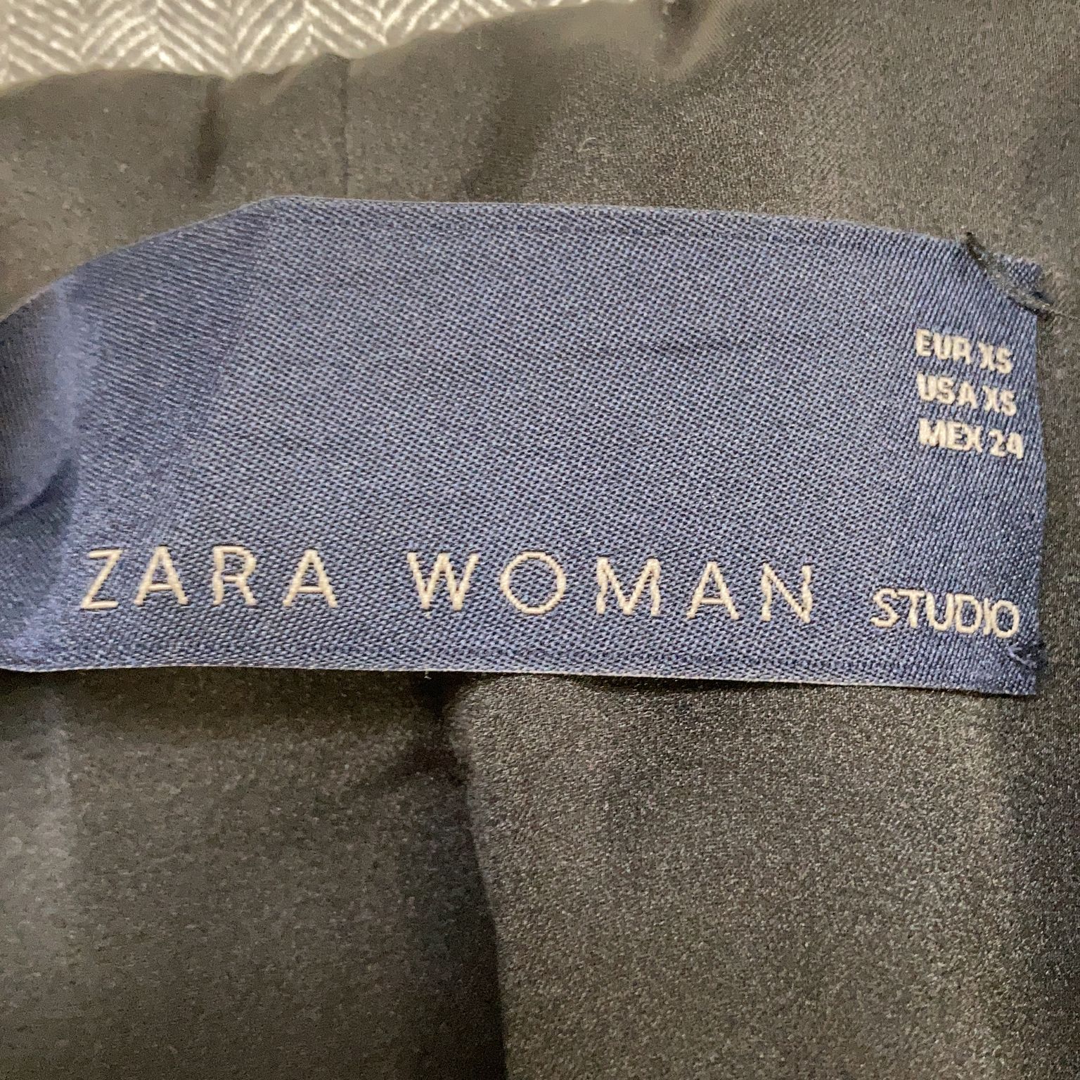 Zara Woman