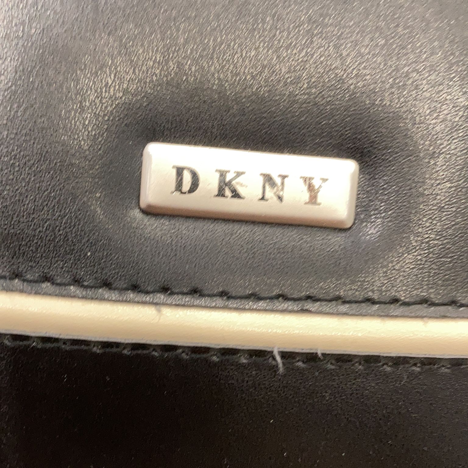 DKNY