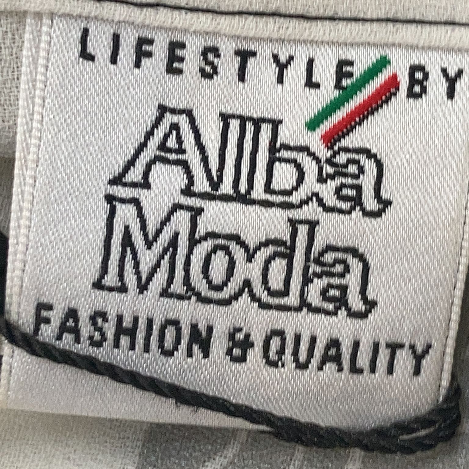 Alba Moda