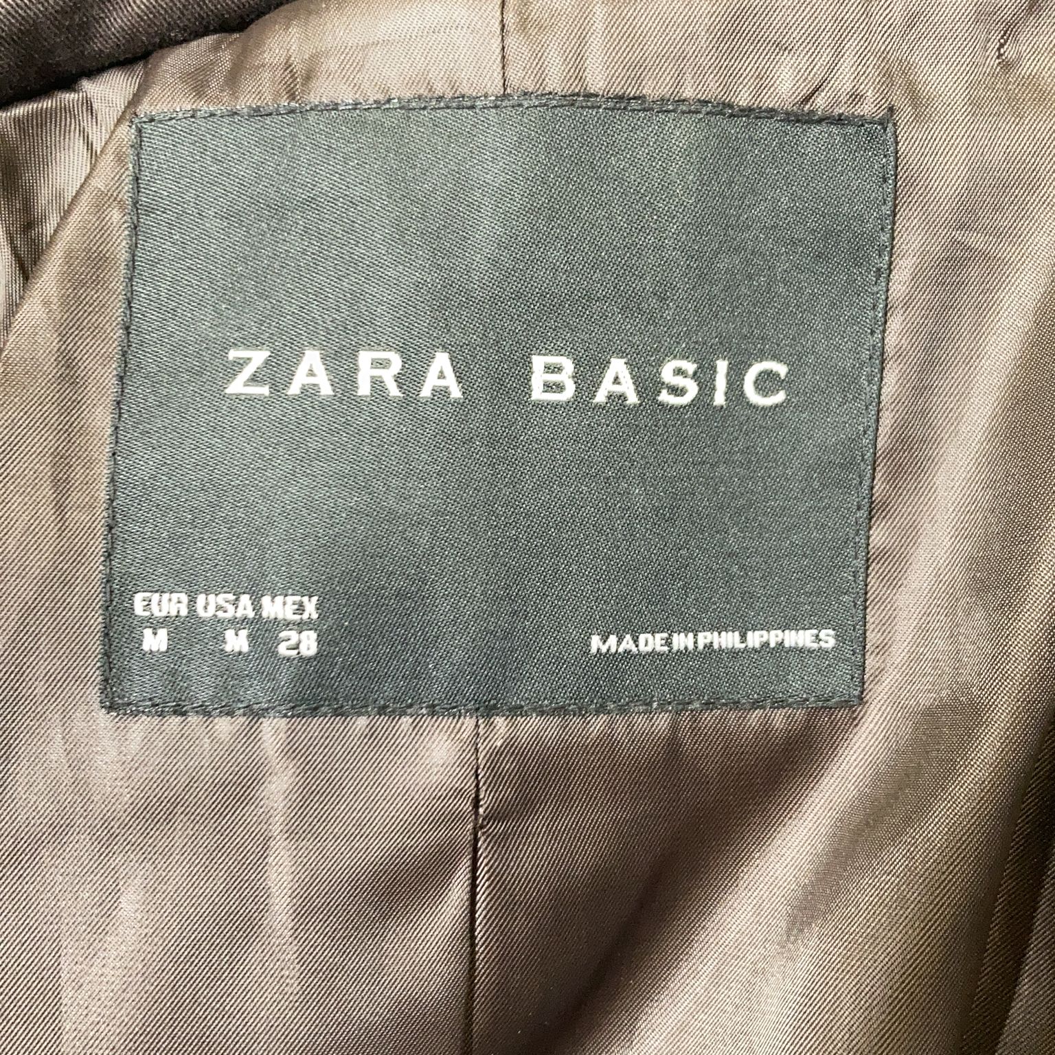 Zara Basic