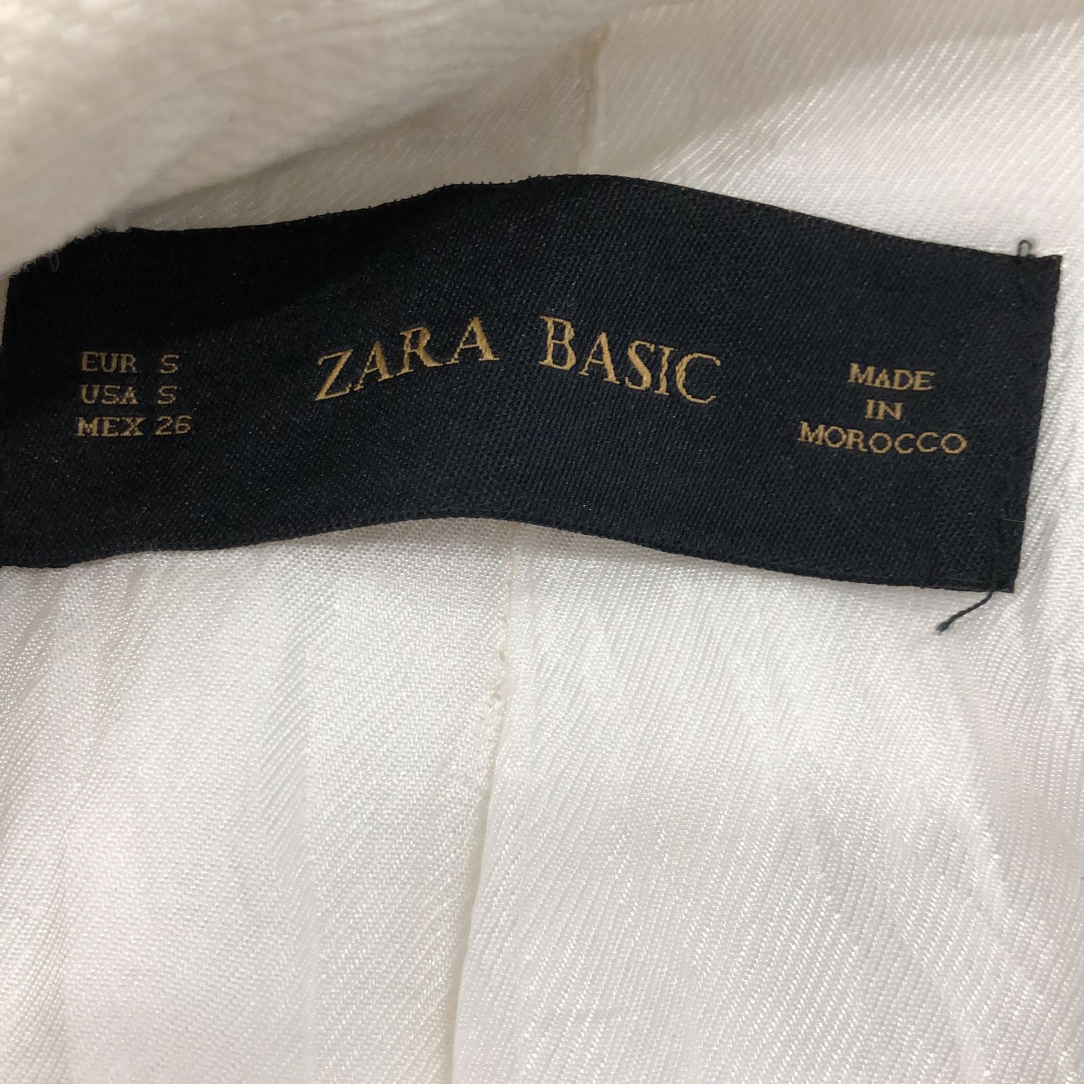 Zara Basic