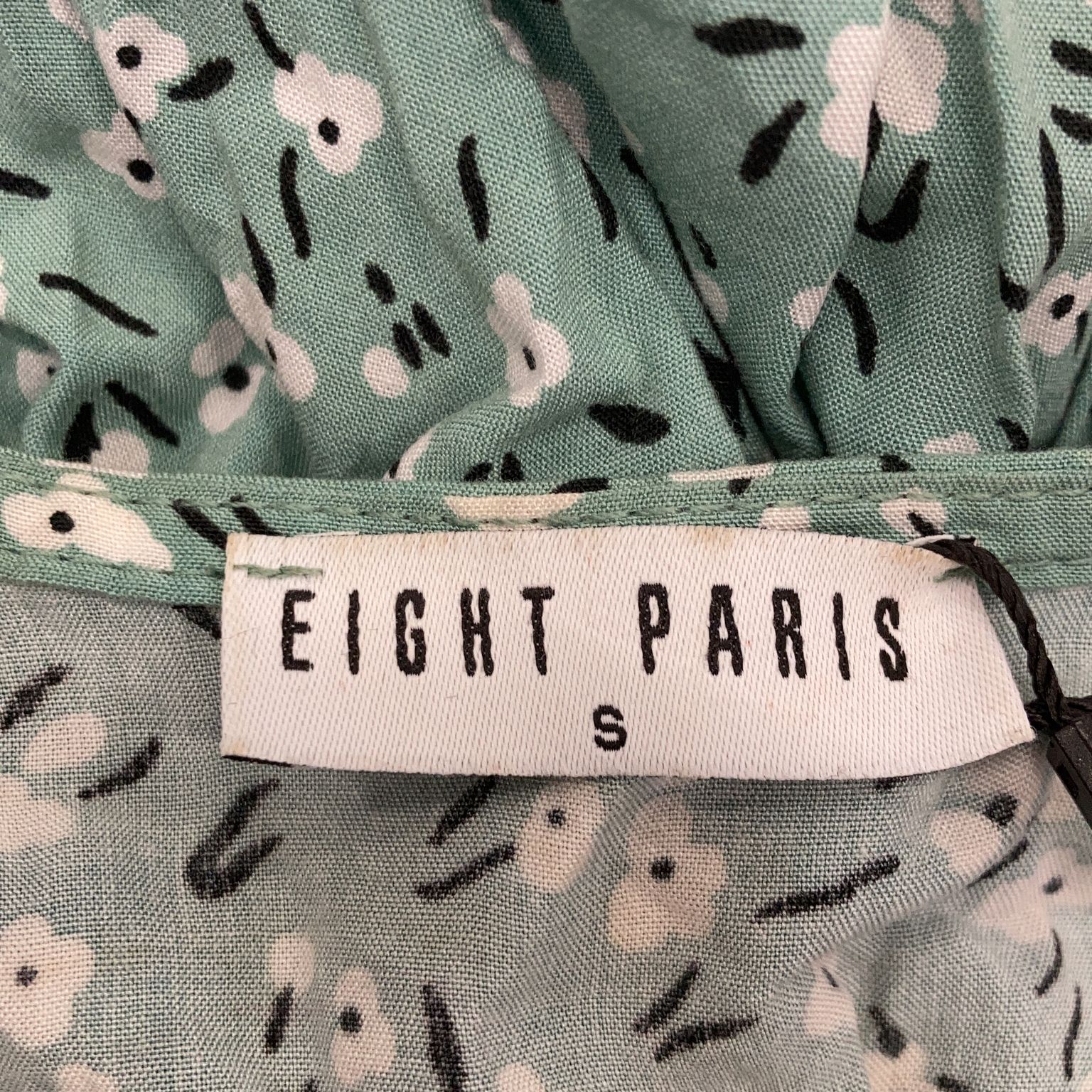 Eight Paris