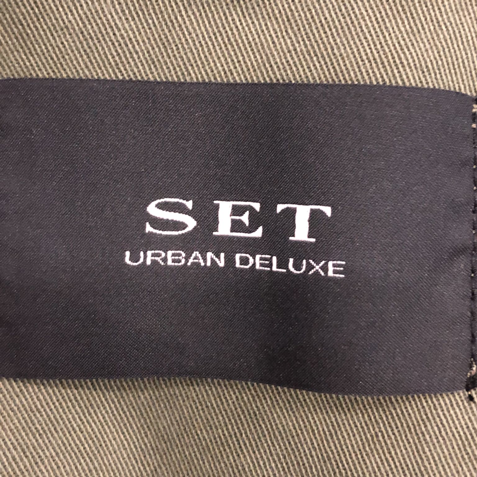 SET Urban Deluxe