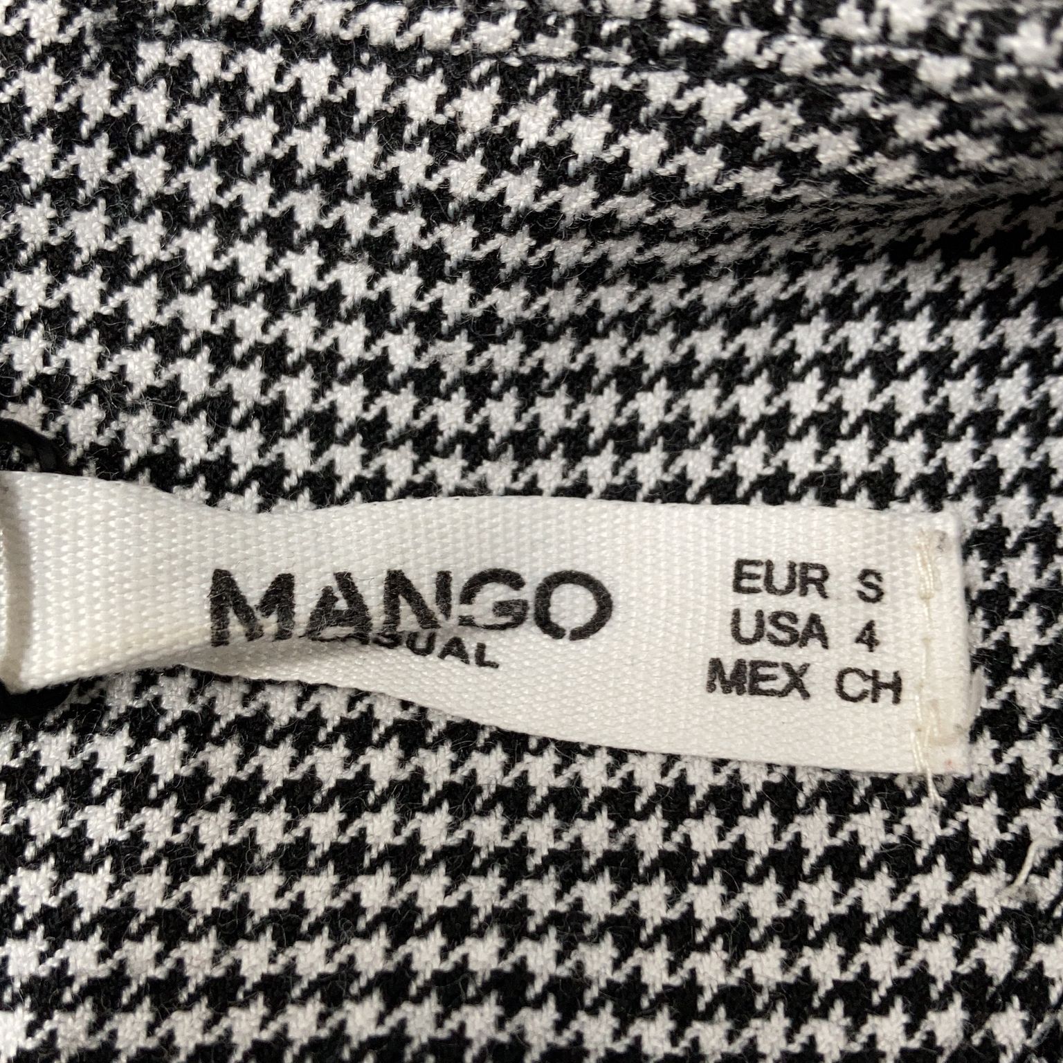 Mango Casual