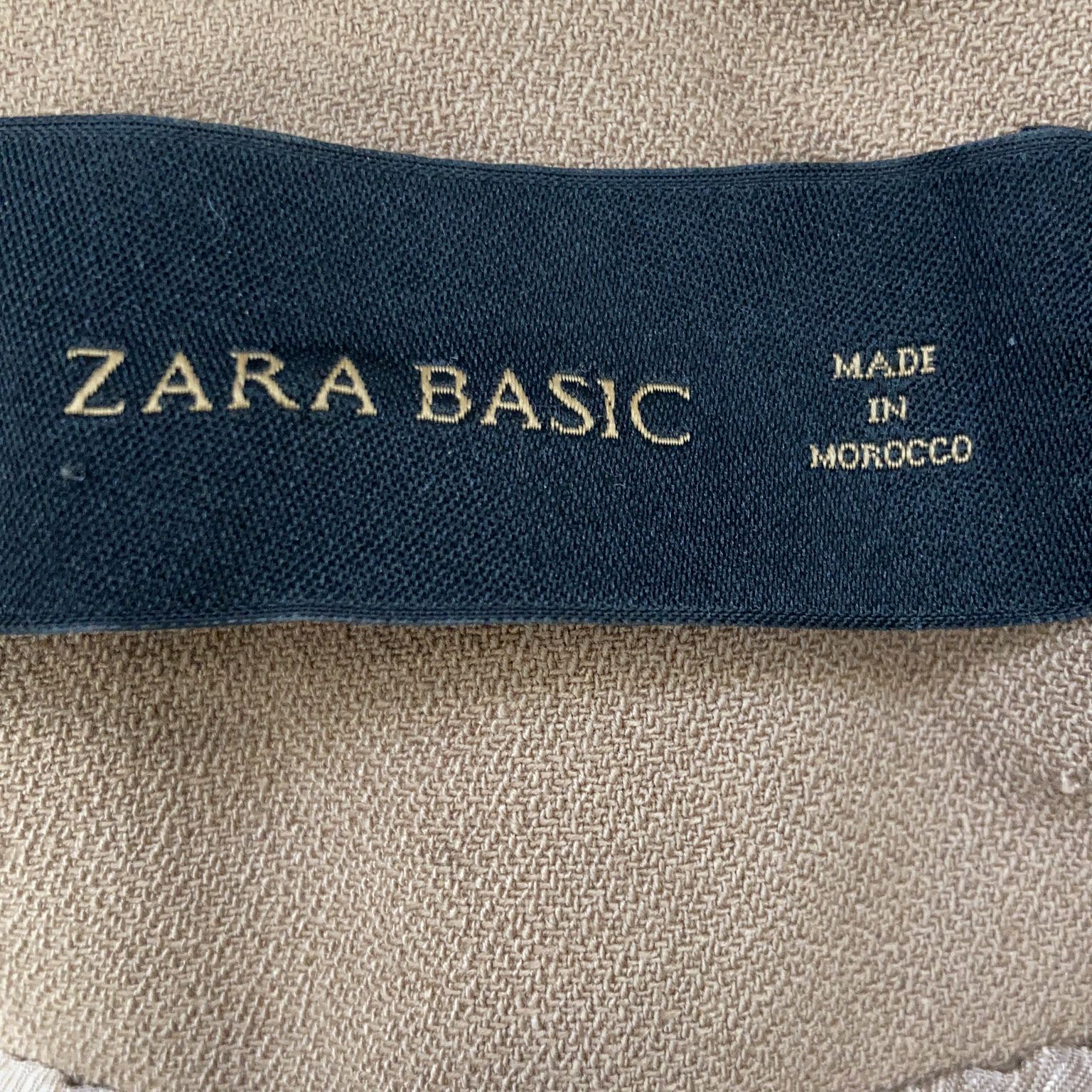 Zara Basic