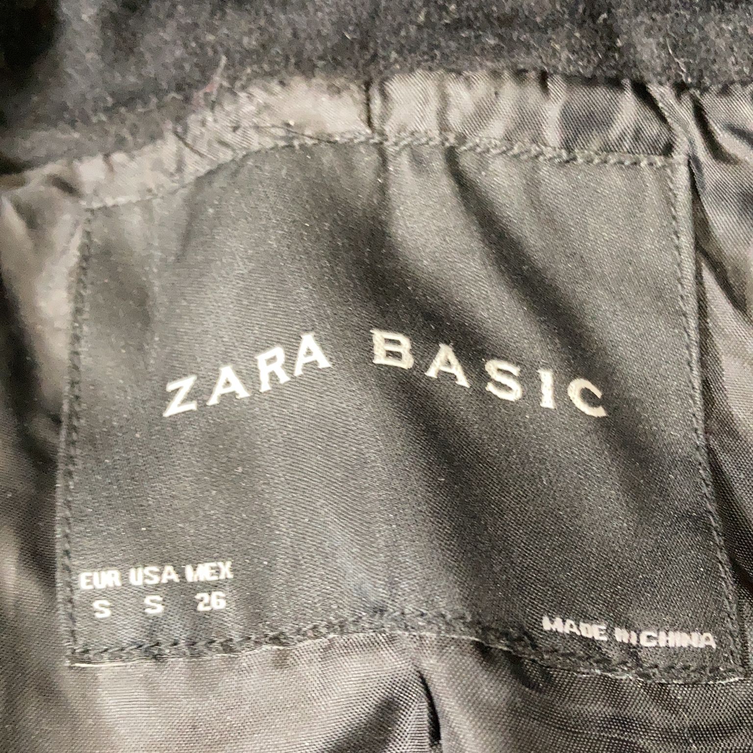 Zara Basic