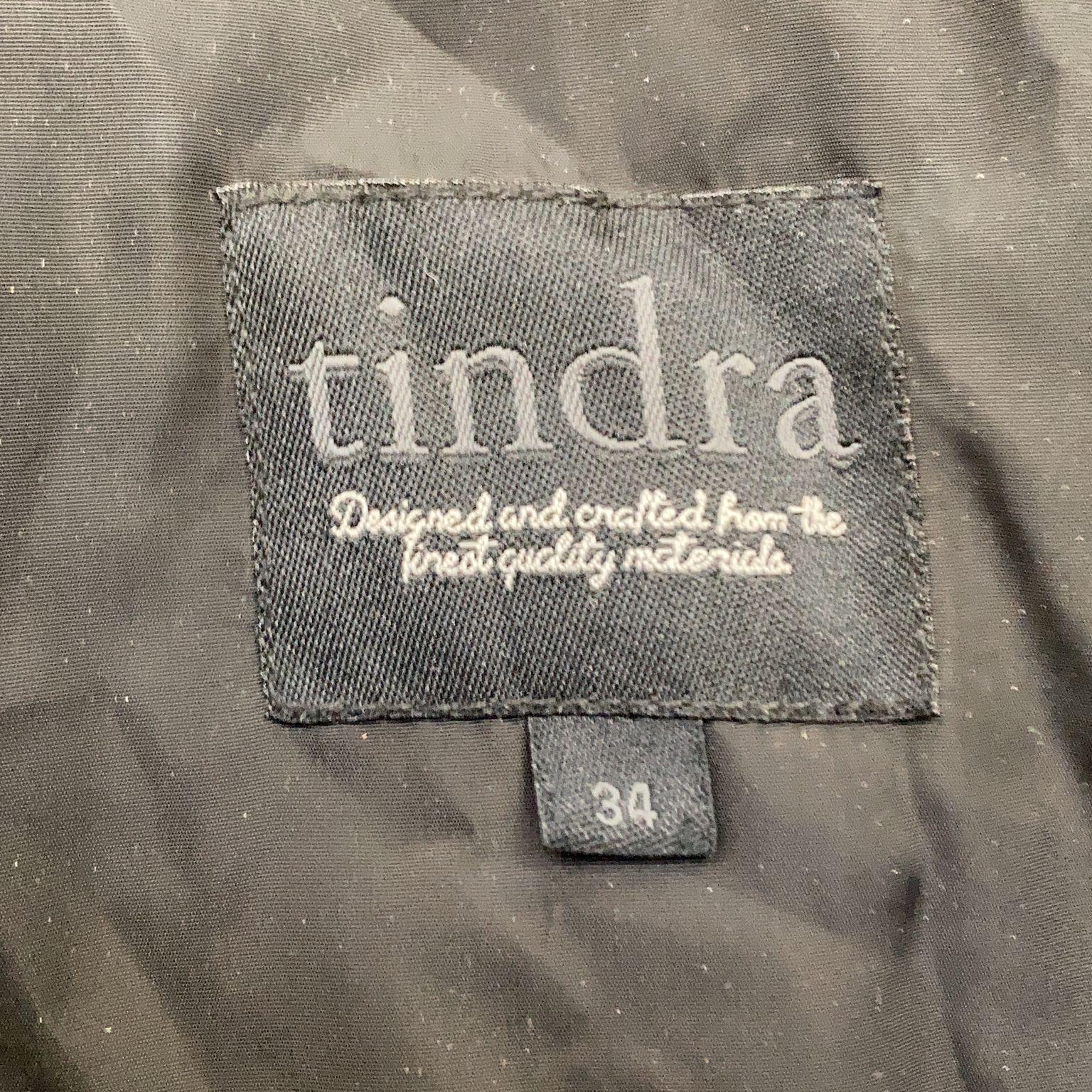 Tindra