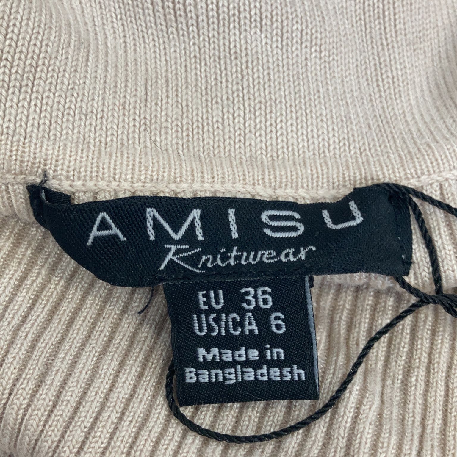 Amisu Knitwear