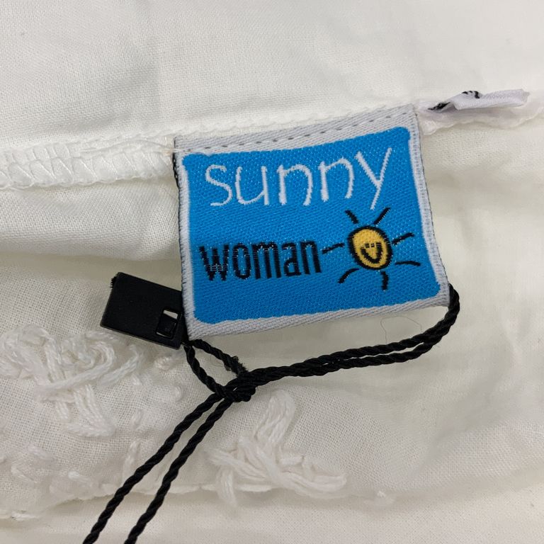 Sunny Woman