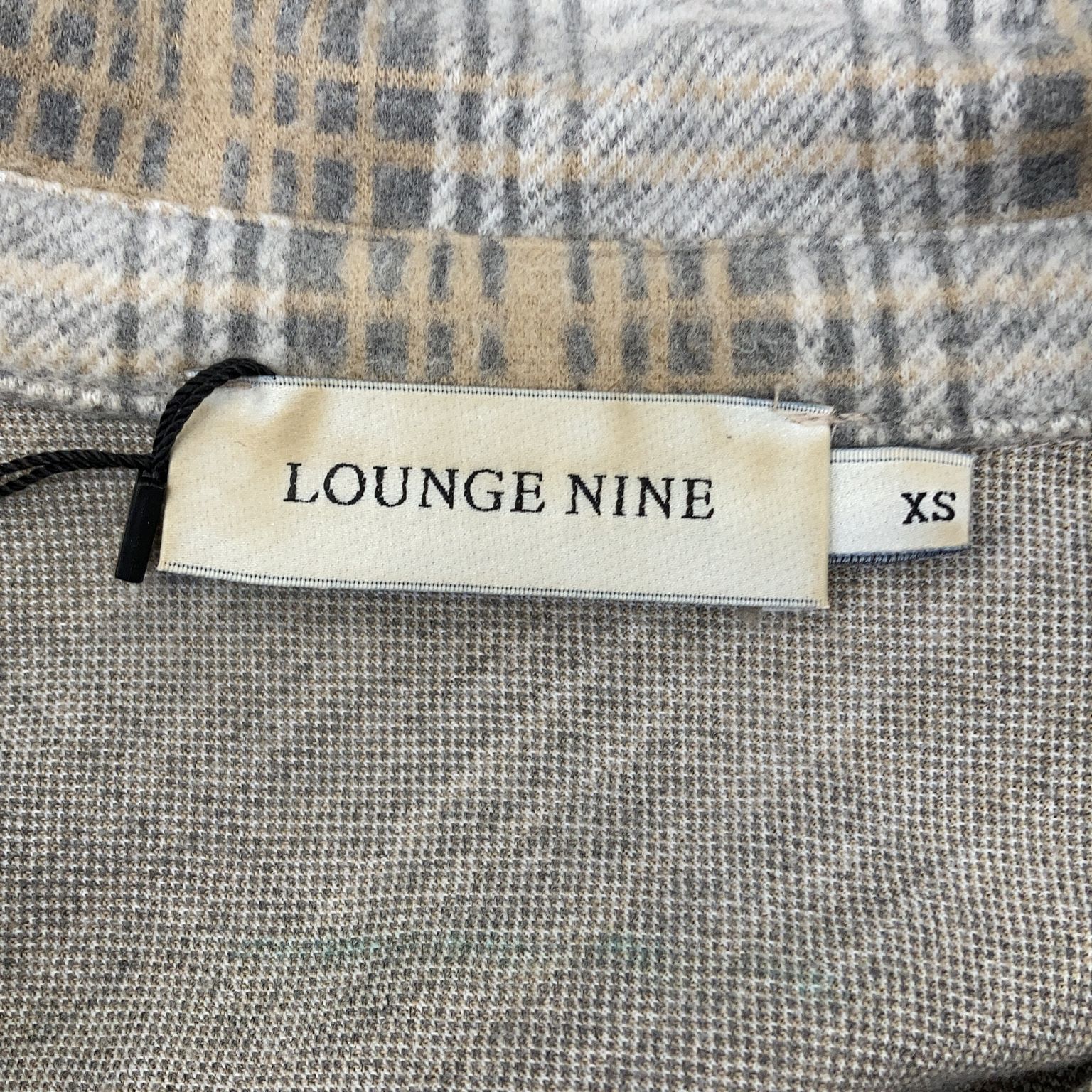 Lounge Nine