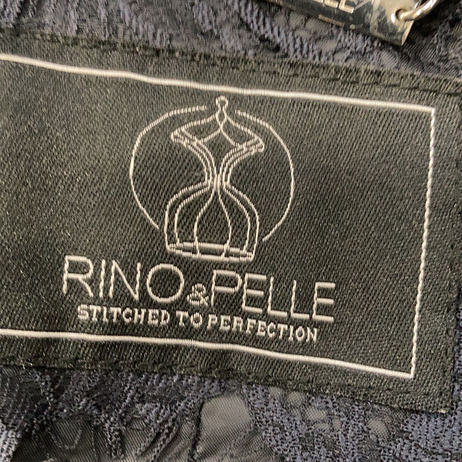 Rino  Pelle