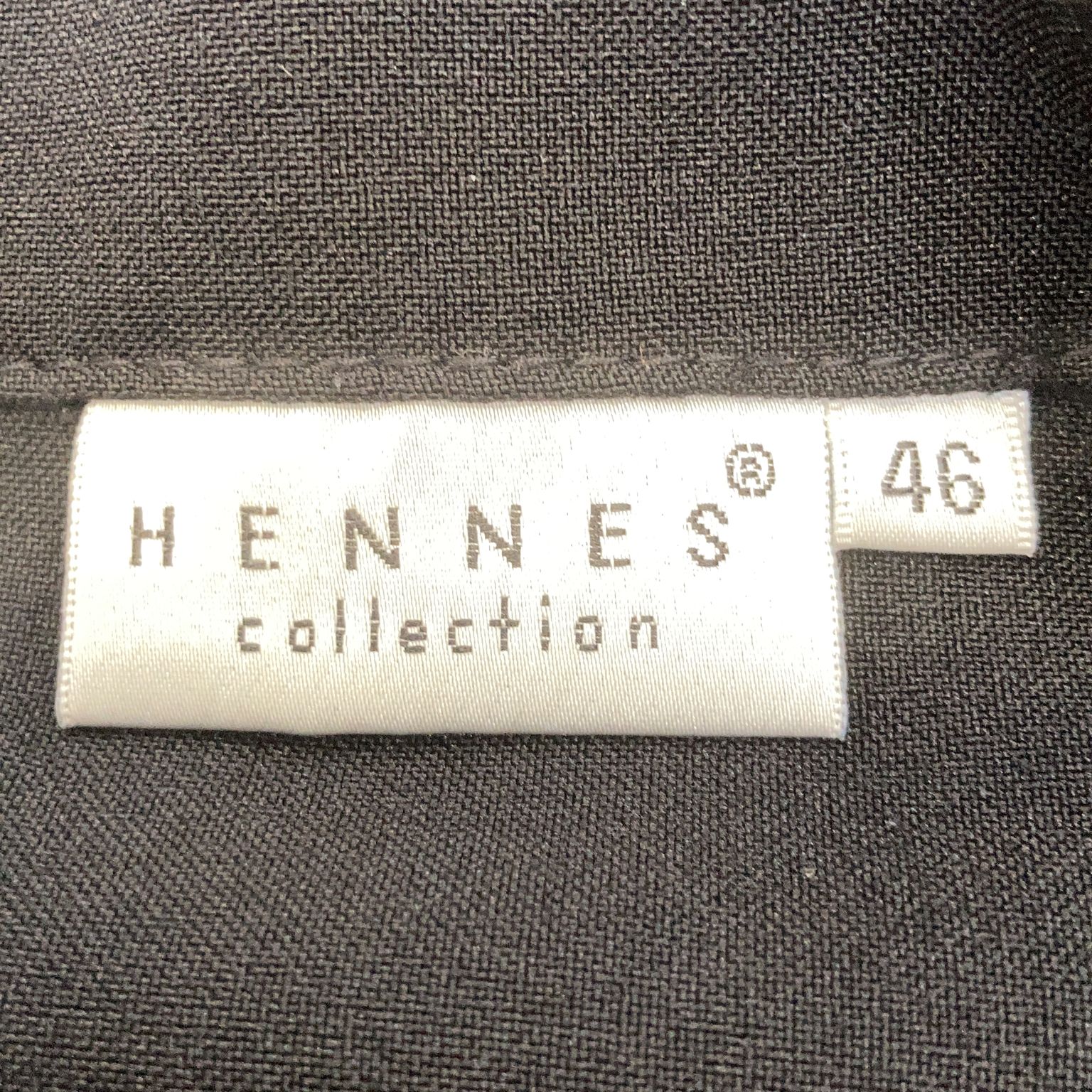 Hennes Collection