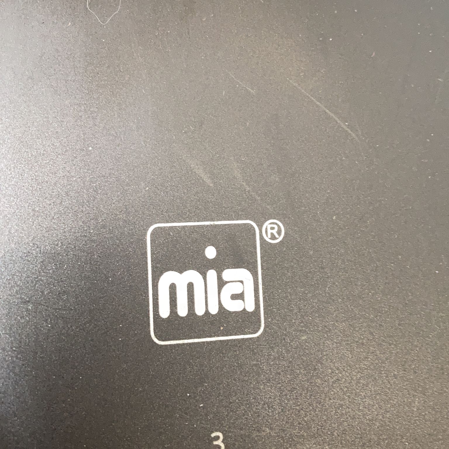 Mia