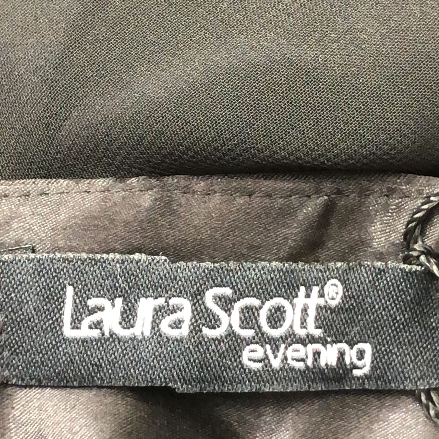 Laura Scott