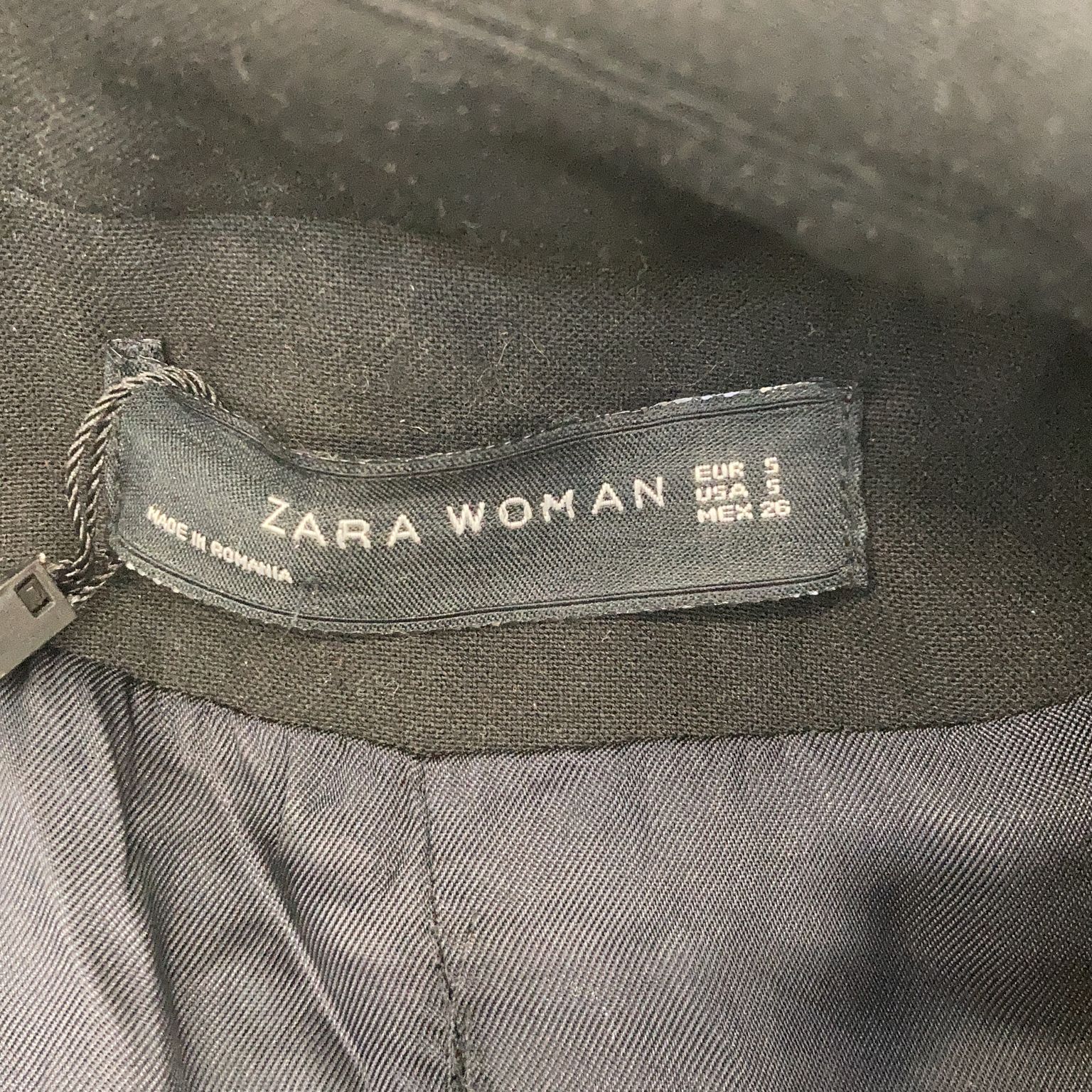 Zara Woman