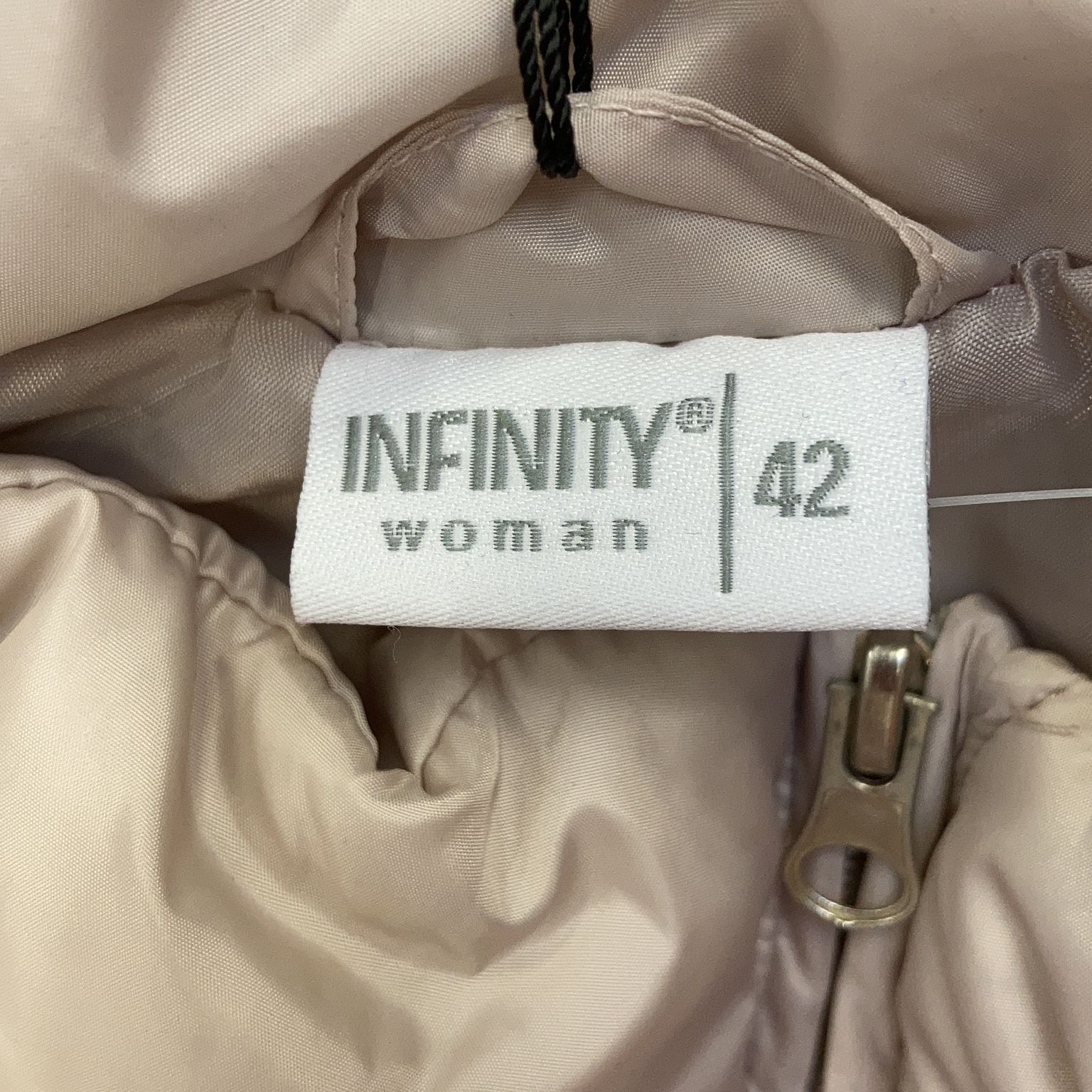 Infinity Woman