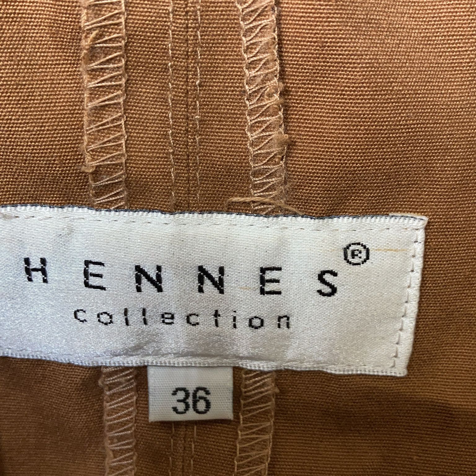 Hennes Collection