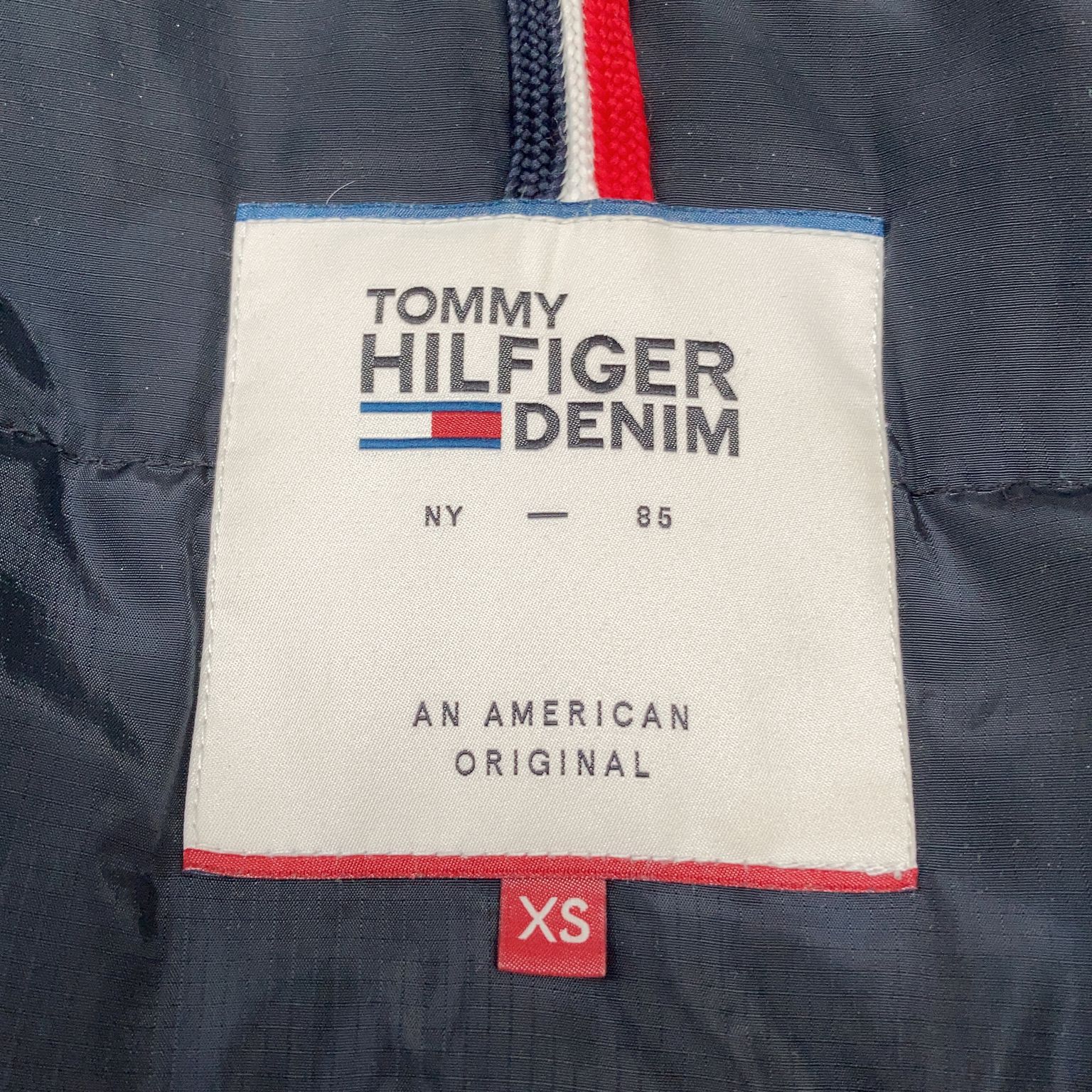 Tommy Hilfiger