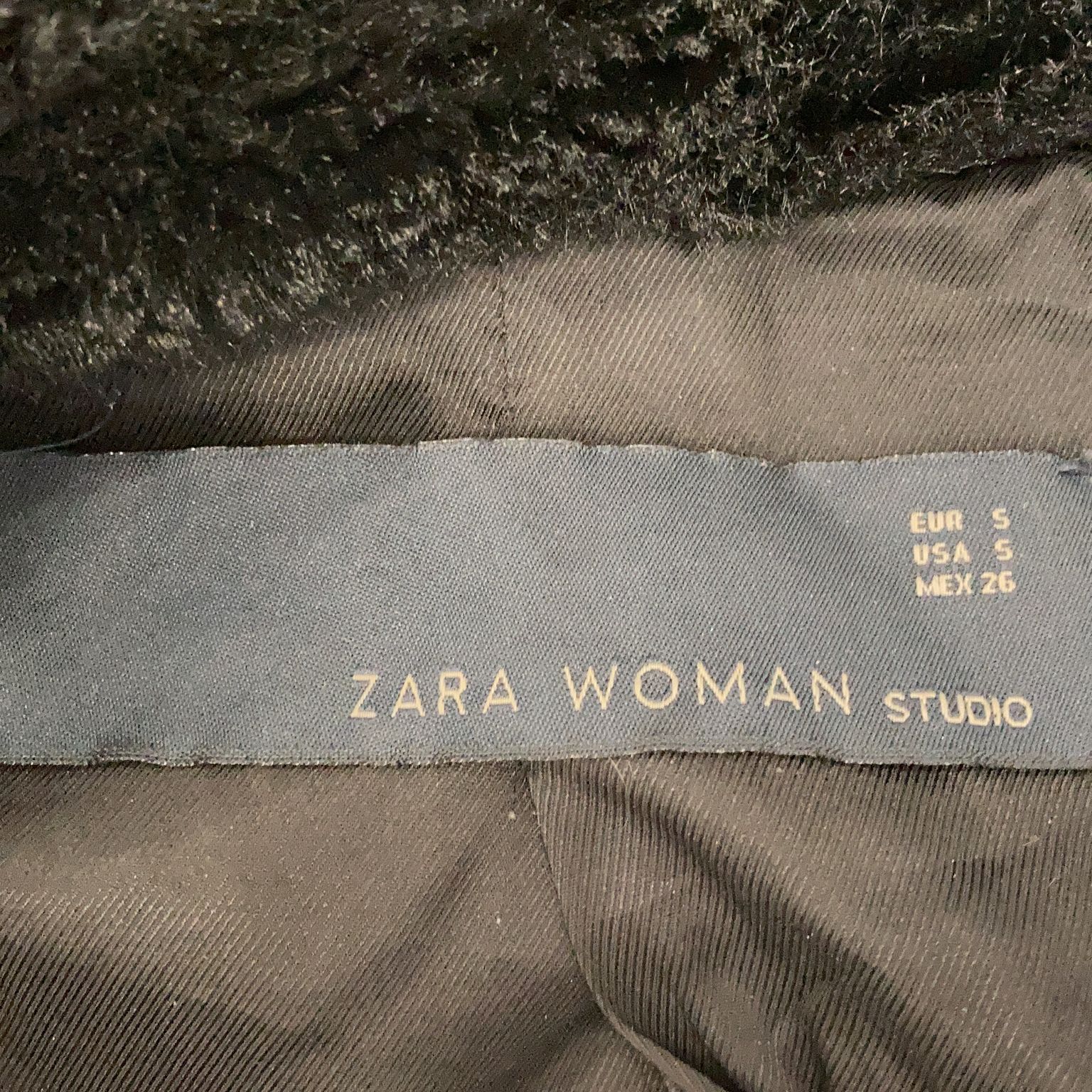 Zara Woman