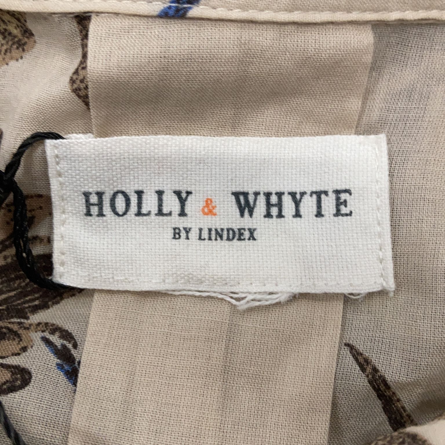 Holly  Whyte by Lindex