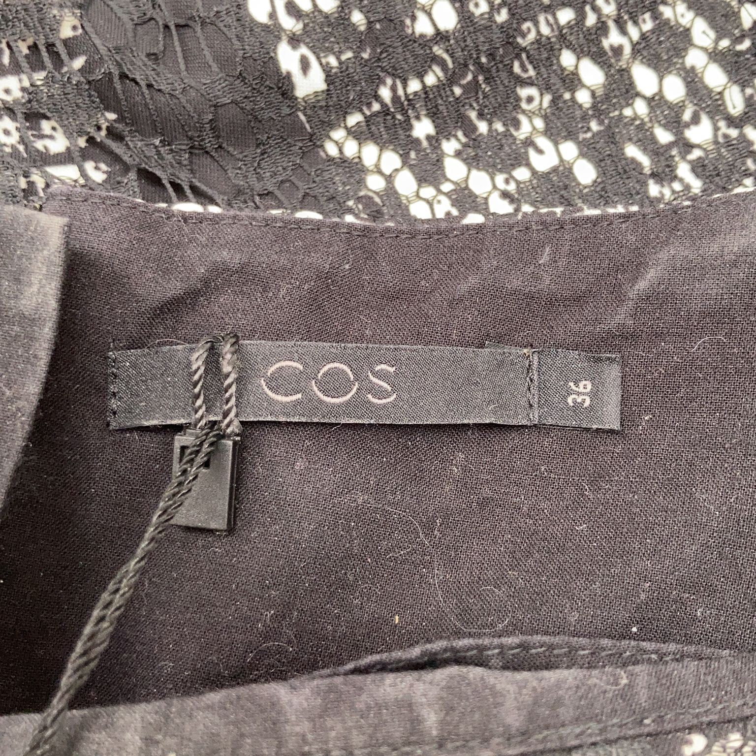 COS