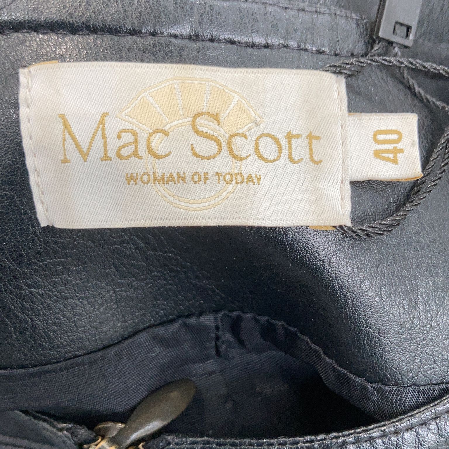 Mac Scott