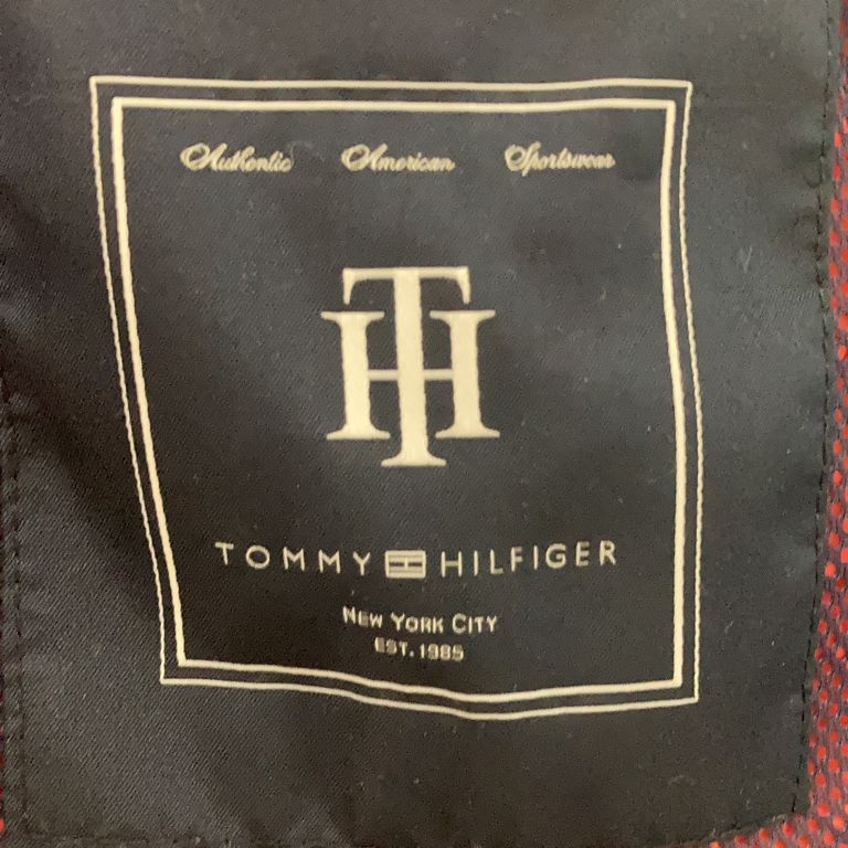 Tommy Hilfiger