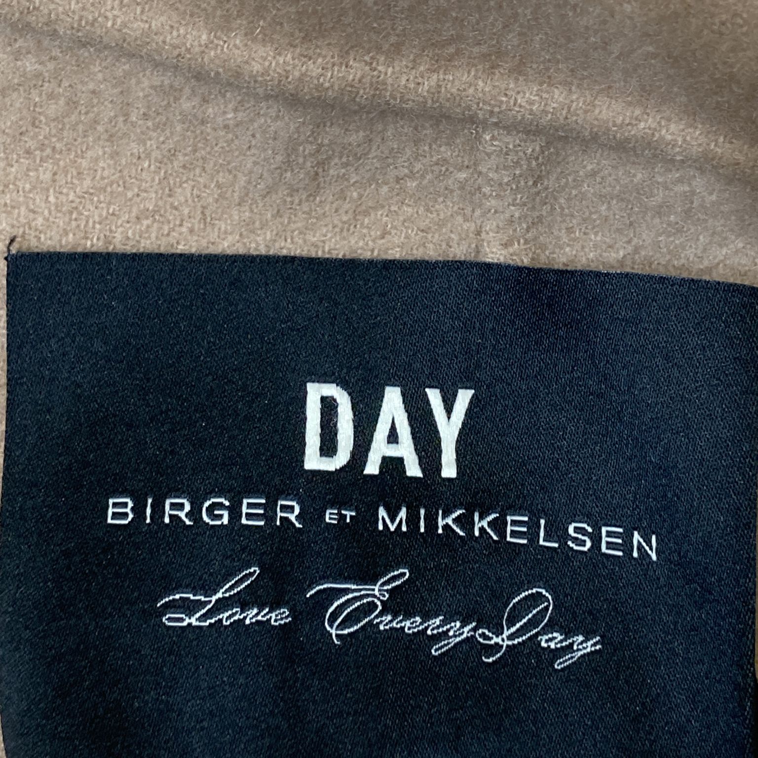 DAY Birger et Mikkelsen