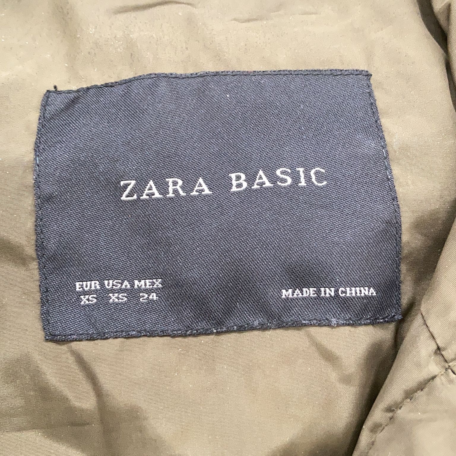 Zara Basic