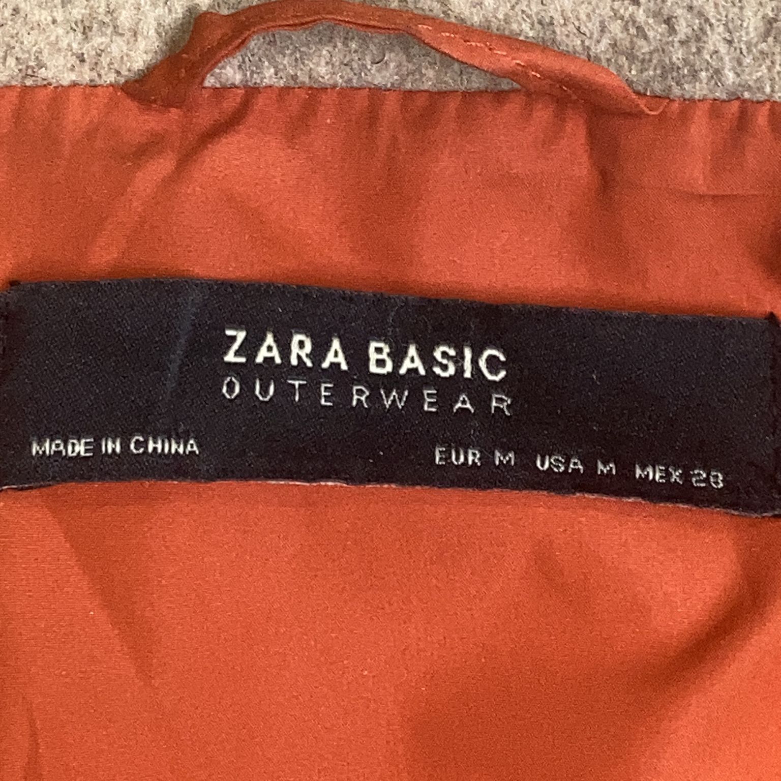 Zara Basic