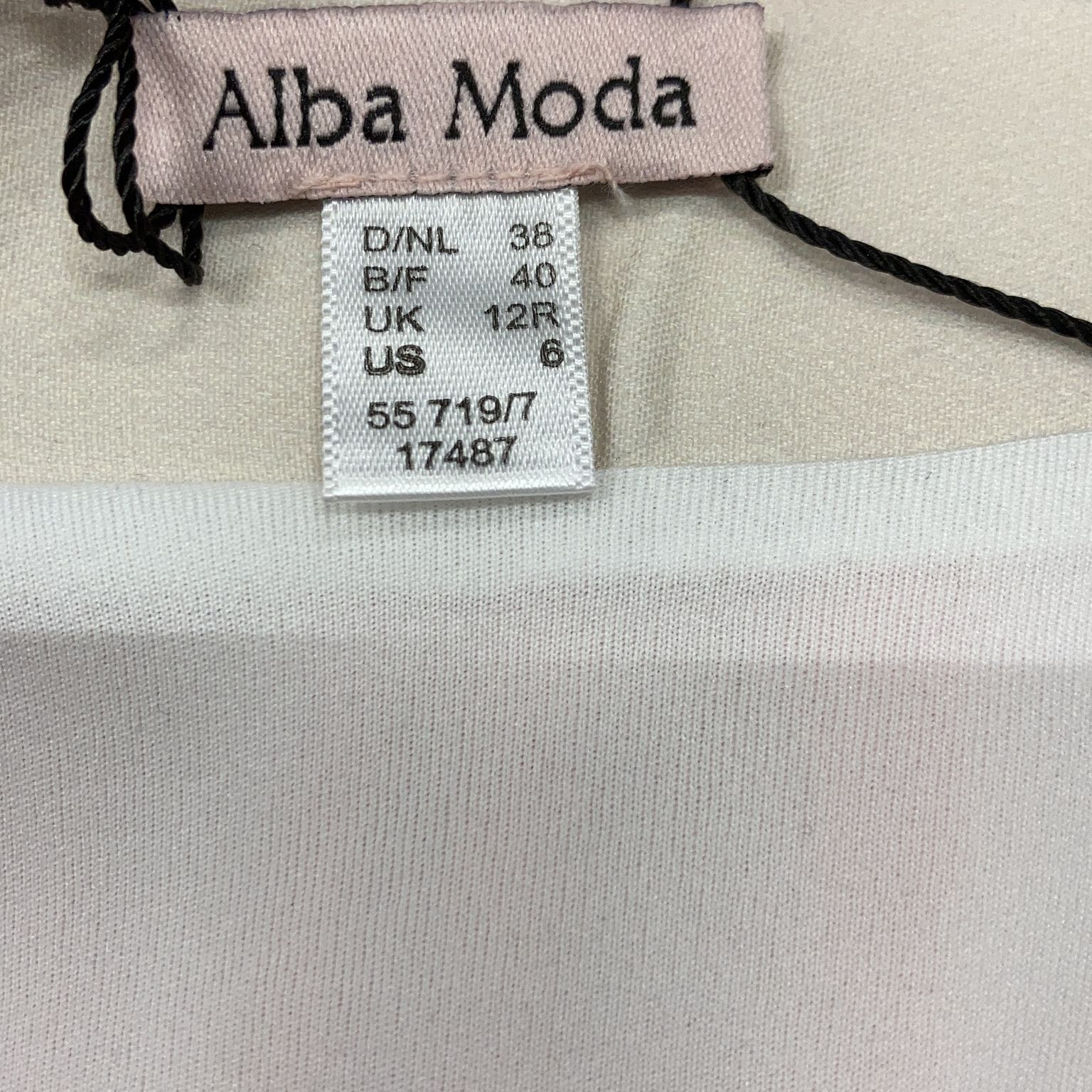 Alba Moda