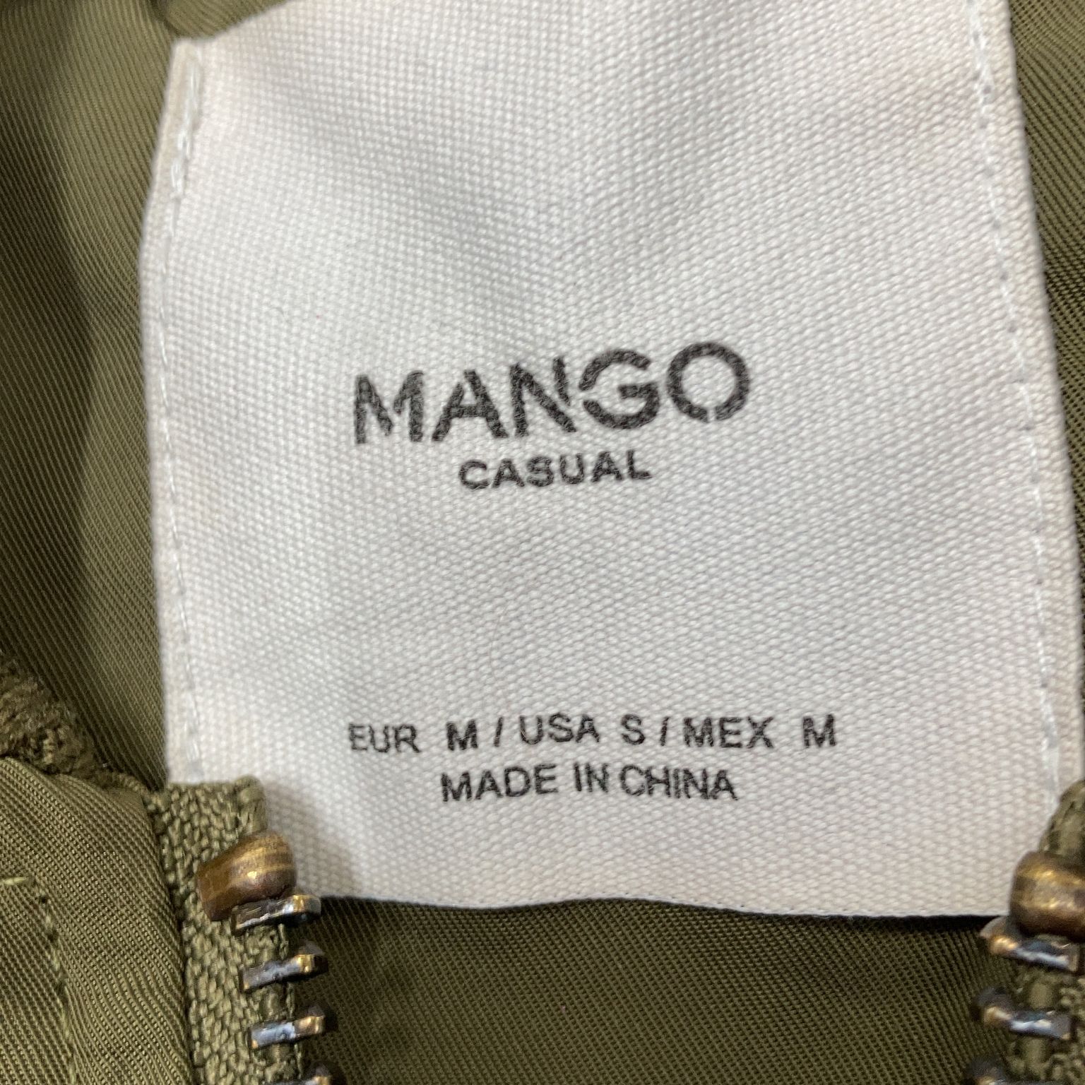 Mango Casual