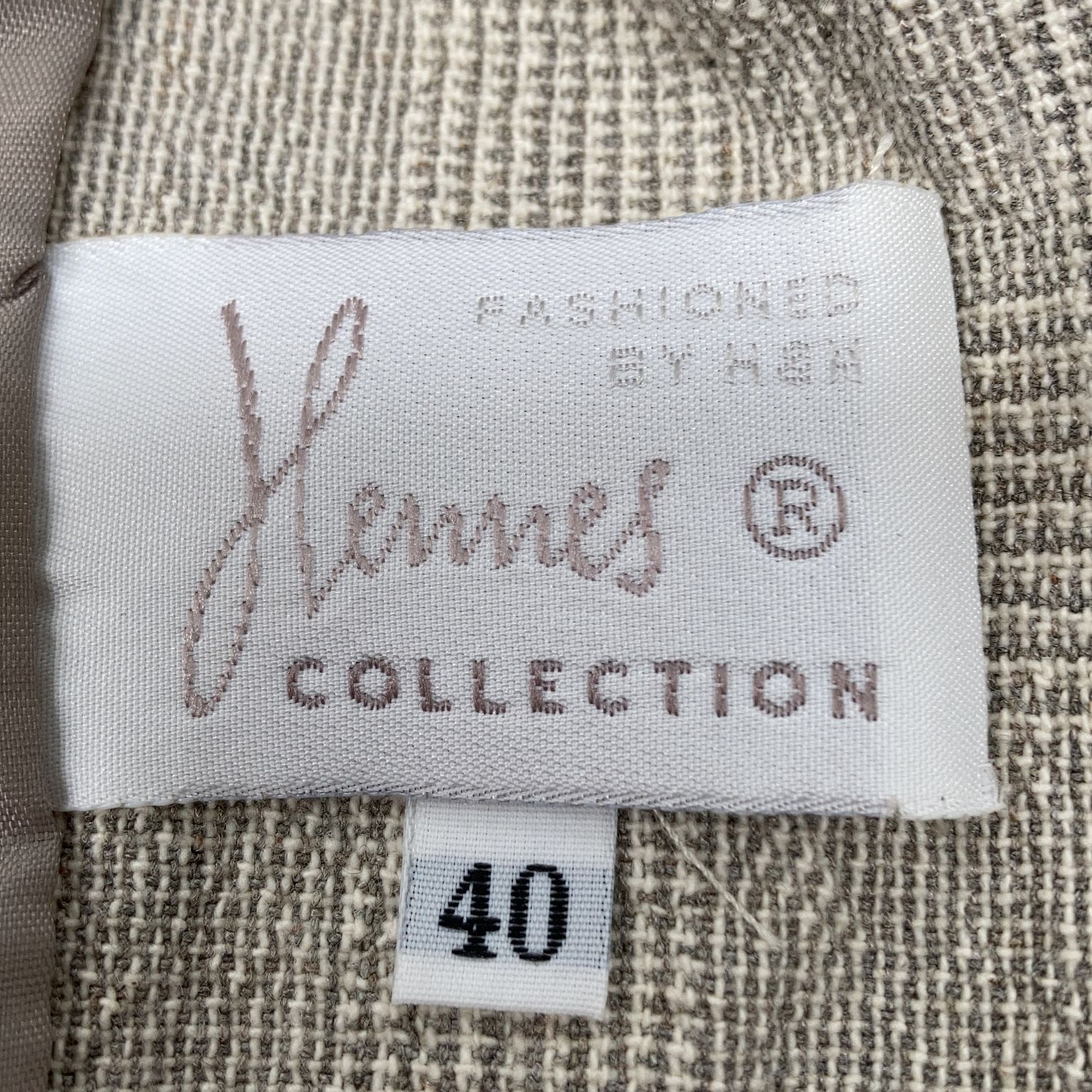 Hennes Collection